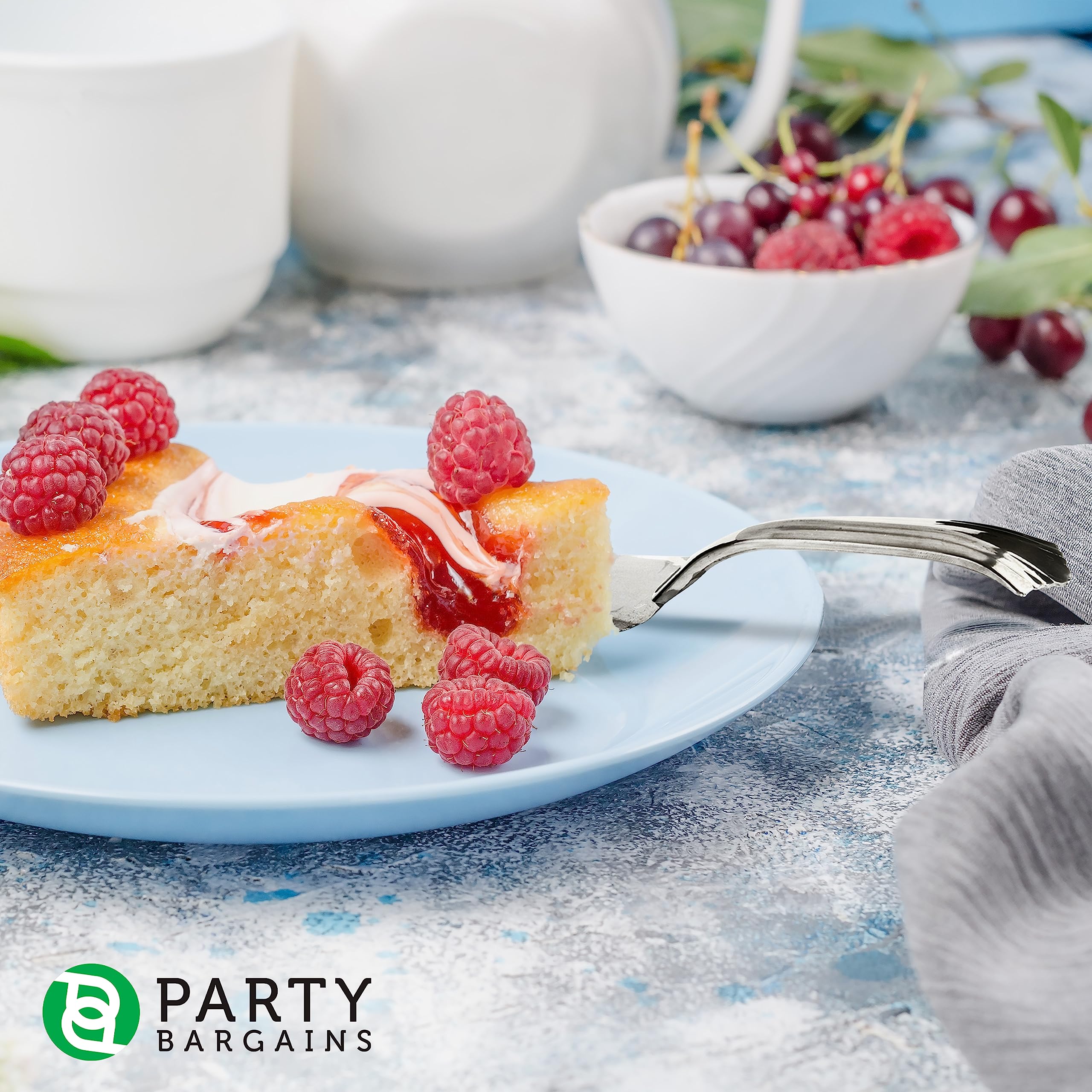 4 Pack Heavy Duty Silver Plastic Cake Cutters - Disposable Cake Slicer for Pound Cake, Sponge Cake, Cheesecake & More | Perfect for Birthday Parties, Weddings & Catering Events