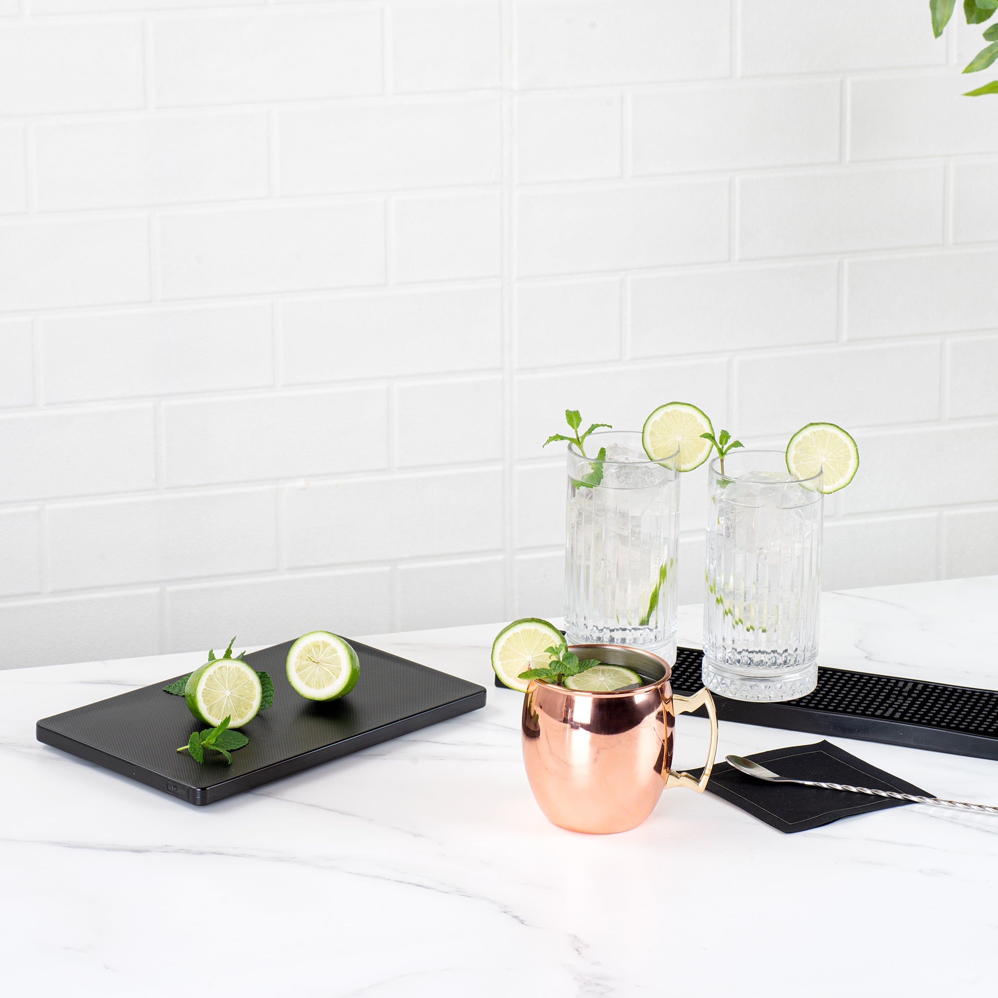 16 oz Copper Plated Stainless Steel Moscow Mule Mug - Bar Lux Classic Cocktail Cup for Gin, Vodka & Whiskey Drinks - Perfect for Parties, Gifts & Home Bar Decor (3.5
