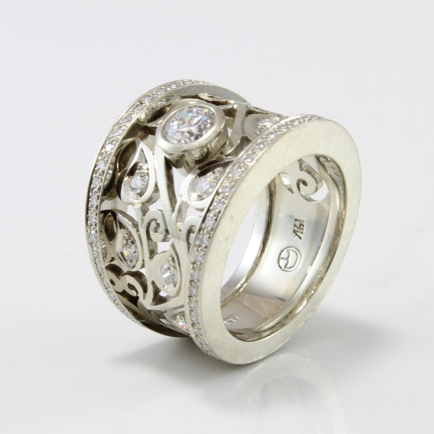 Stittgen Bezel Set Diamond Leaf Design Ring - 0.85 Carat Total Weight - Size 6.5 - Elegant Nature-Inspired Jewelry for Women - Perfect for Weddings, Anniversaries & Special Occasions