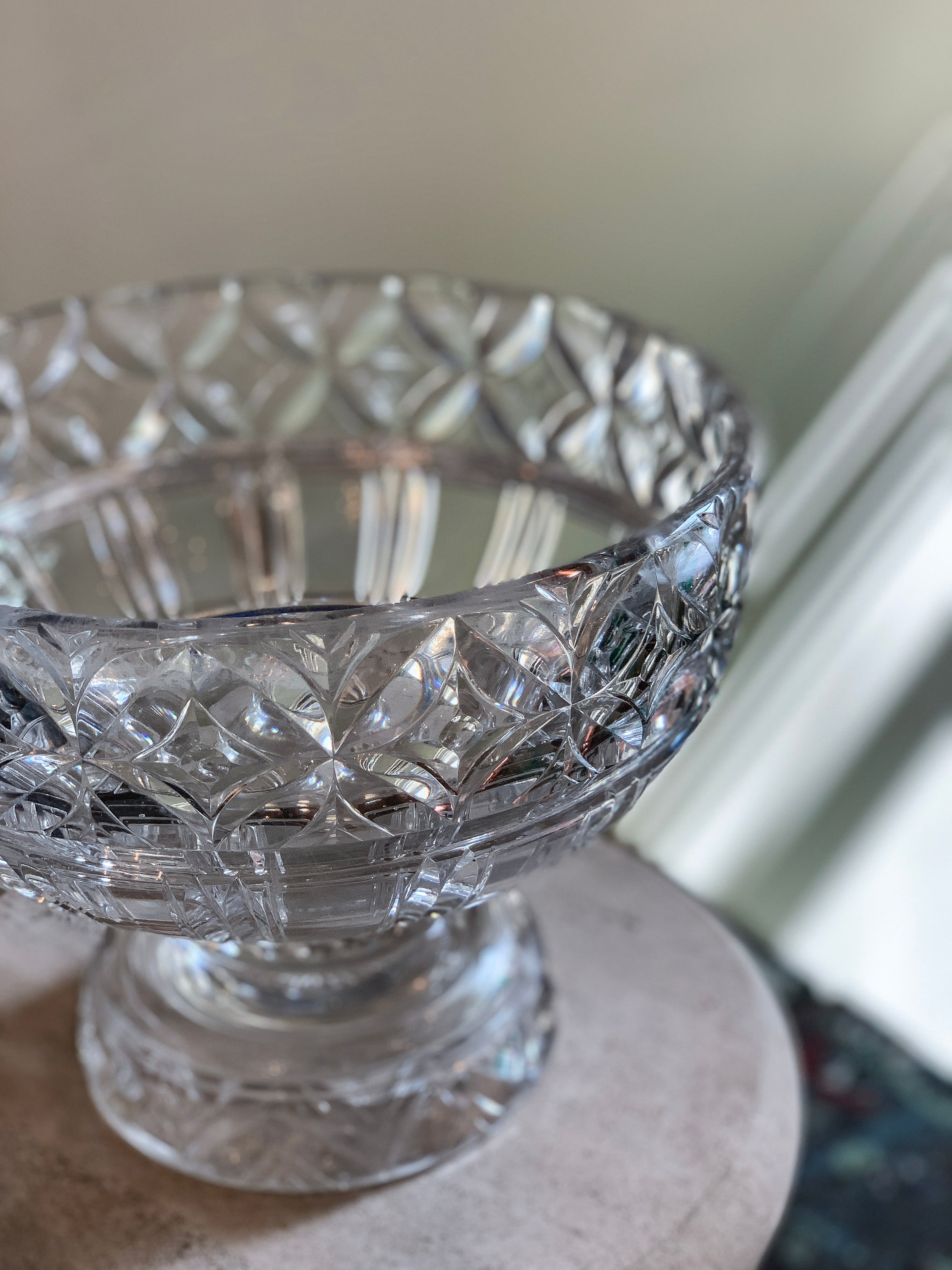Stuart Crystal Footed Bowl - Elegant Glass Serving Bowl for Desserts, Salads & Entertaining - Perfect for Weddings, Parties & Home Decor