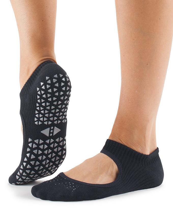 Tavi Noir Chey Grip Socks - Non-Slip Yoga Socks for Women, Pilates, Barre & Workout - Breathable & Comfortable Anti-Skid Socks for Home, Studio & Gym Use