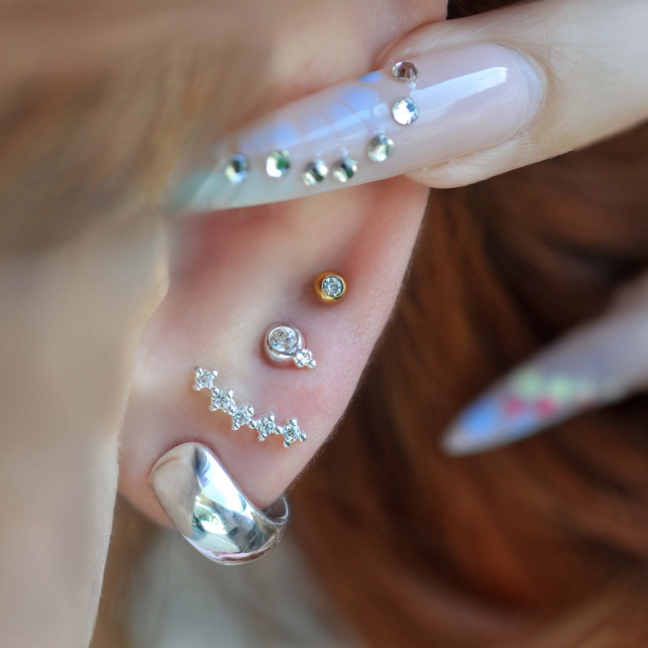Elegant Curved 5 CZ Stud Earrings for Women - Perfect for Parties, Weddings & Everyday Wear