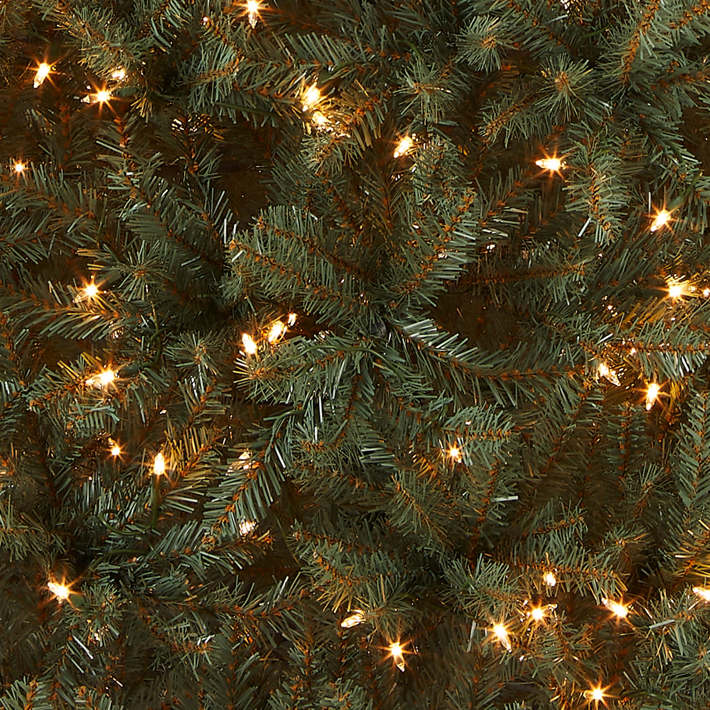 7.5 ft Pre-Lit Dunhill Fir Artificial Christmas Tree with 600 Clear LED Lights - Perfect for Home, Office, and Holiday Decorations