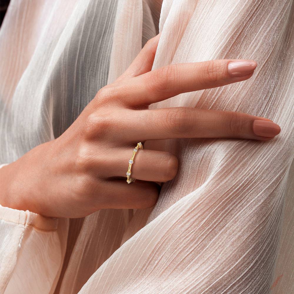 Lab Grown Diamond Shared Prong Spaced Band Ring - Elegant Stackable Wedding Band for Women, Perfect for Anniversary Gifts & Everyday Wear