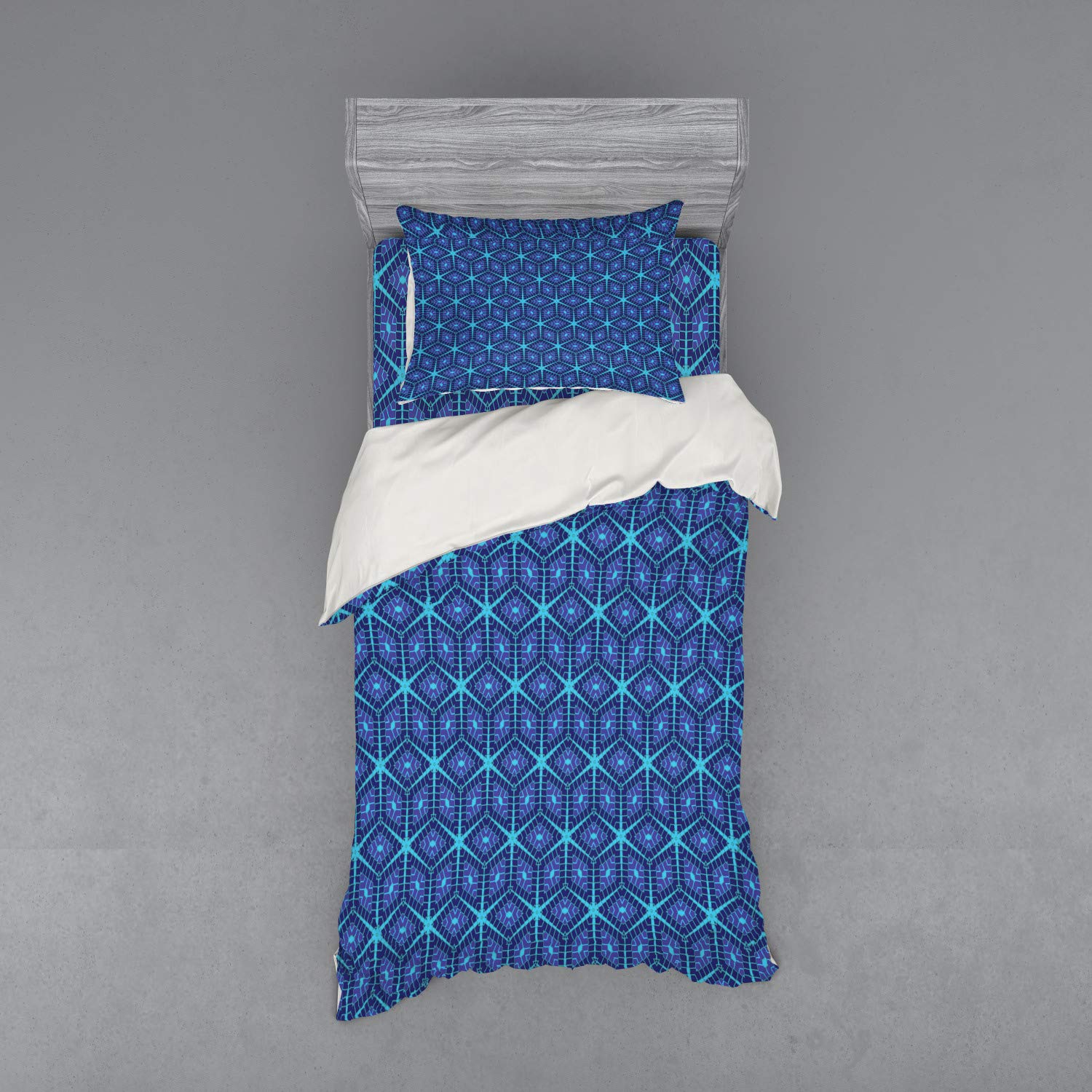 Lunarable Geometric Pattern Duvet Cover Set - 3 Piece Twin XL Bedding with Sham & Fitted Sheet | Cubes & Rhombuses Design in Aqua, Indigo & Violet Blue | Modern Home Decor for Bedroom, Guest Room & Dorm