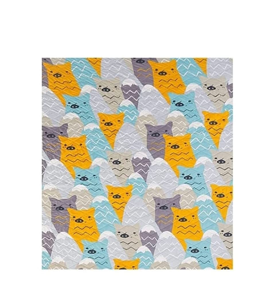 Waterproof Portable Beach Blanket Picnic Mat - Lightweight Oxford Cloth Outdoor Blanket for Camping, Hiking, Park, Travel & Family Outings - Perfect for Beach Days, Picnics, Backyard BBQs and Outdoor Adventures