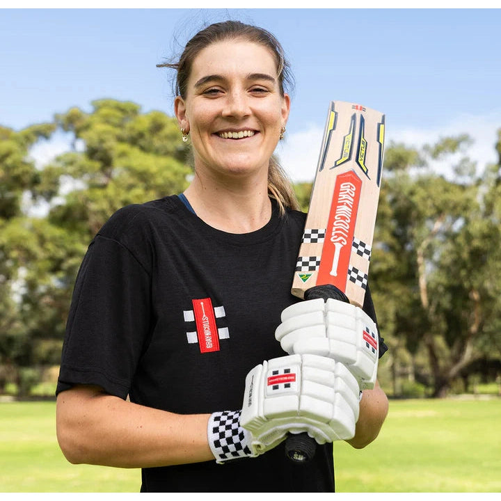 Gray Nicolls Victus Players Edition Adult Cricket Bat - Premium English Willow for Professional & Amateur Players - Perfect for Matches, Training & Practice Sessions