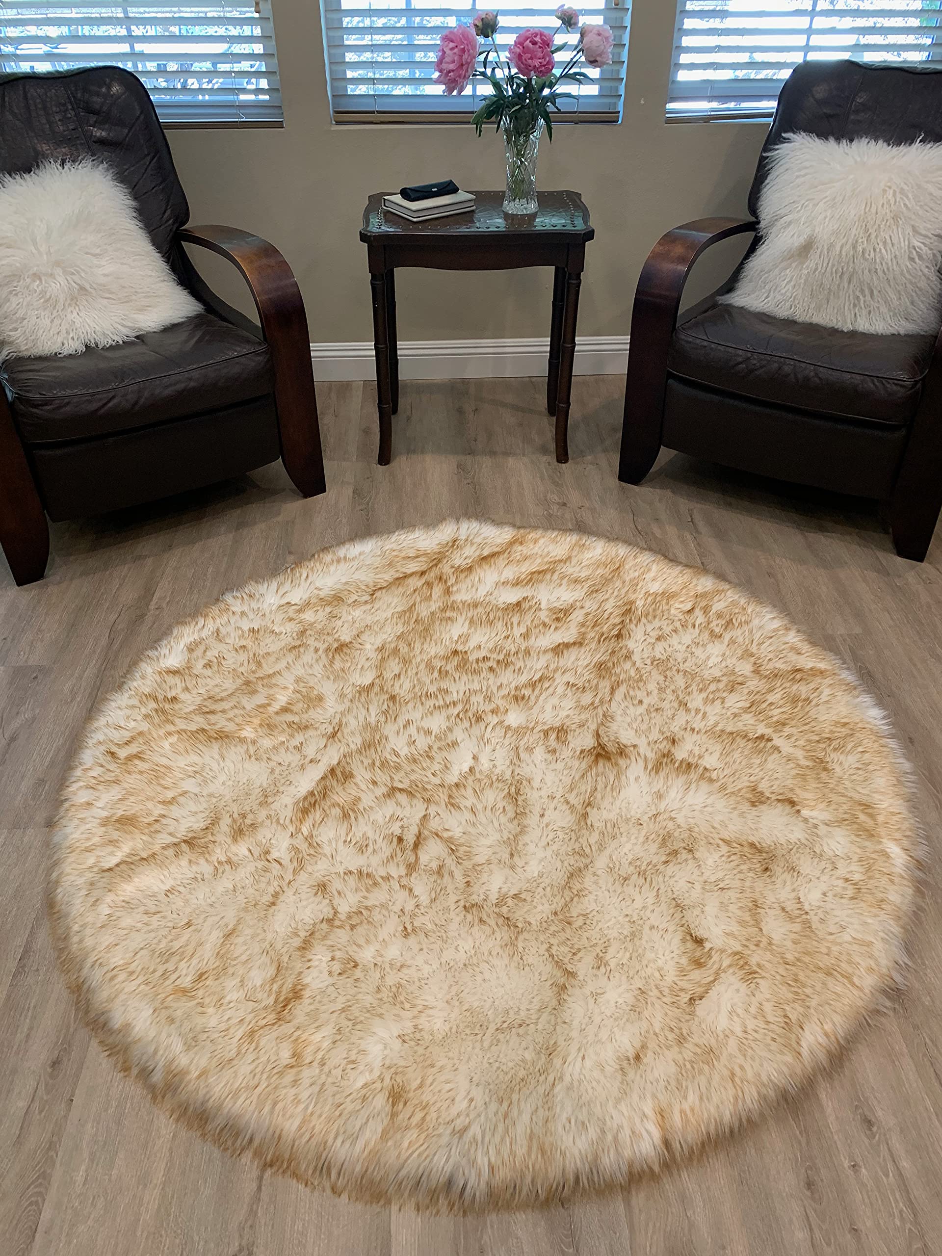 LAMBZY Faux Sheepskin Rug - Super Soft Hypoallergenic Silky Round Shaggy Carpet for Living Room, Bedroom, Nursery - 4' White/Brown Tips - Cozy Home Decor for Sofa, Chair & Floor