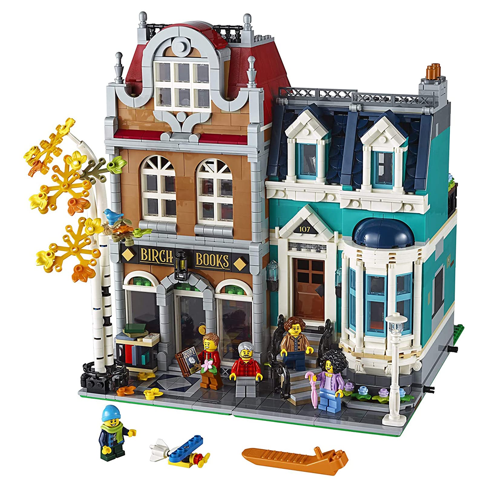 LEGO Creator Expert Bookshop 10270 Modular Building Kit - 2504 Pieces, Adult Collector Set for Display & Creative Play | Perfect for Home Decor, Office Display & LEGO Enthusiasts