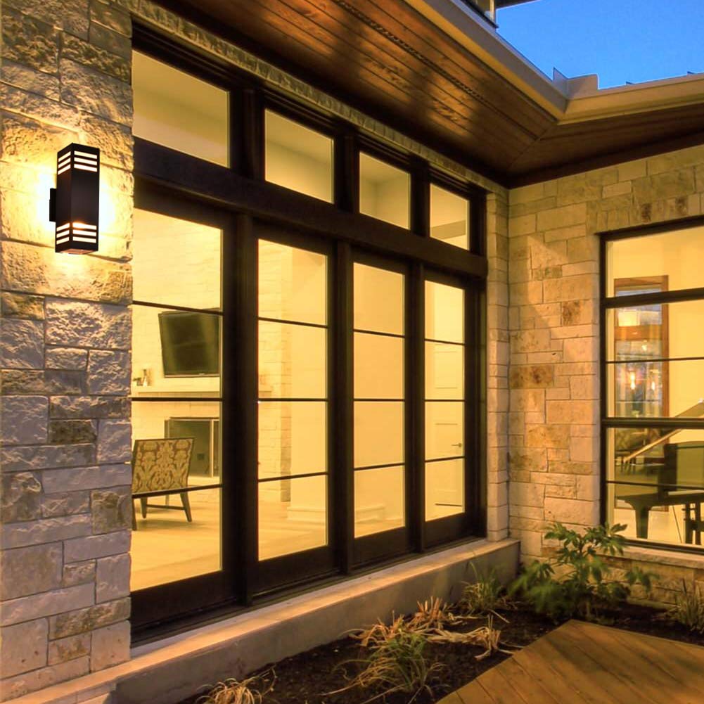 Housen Solutions IP65 Waterproof Outdoor Wall Lights - Oil Rubbed Bronze Aluminum Exterior Light Fixture for Porch, Garage & House | Weatherproof, Durable & Energy-Efficient Outdoor Lighting for Home Security & Curb Appeal