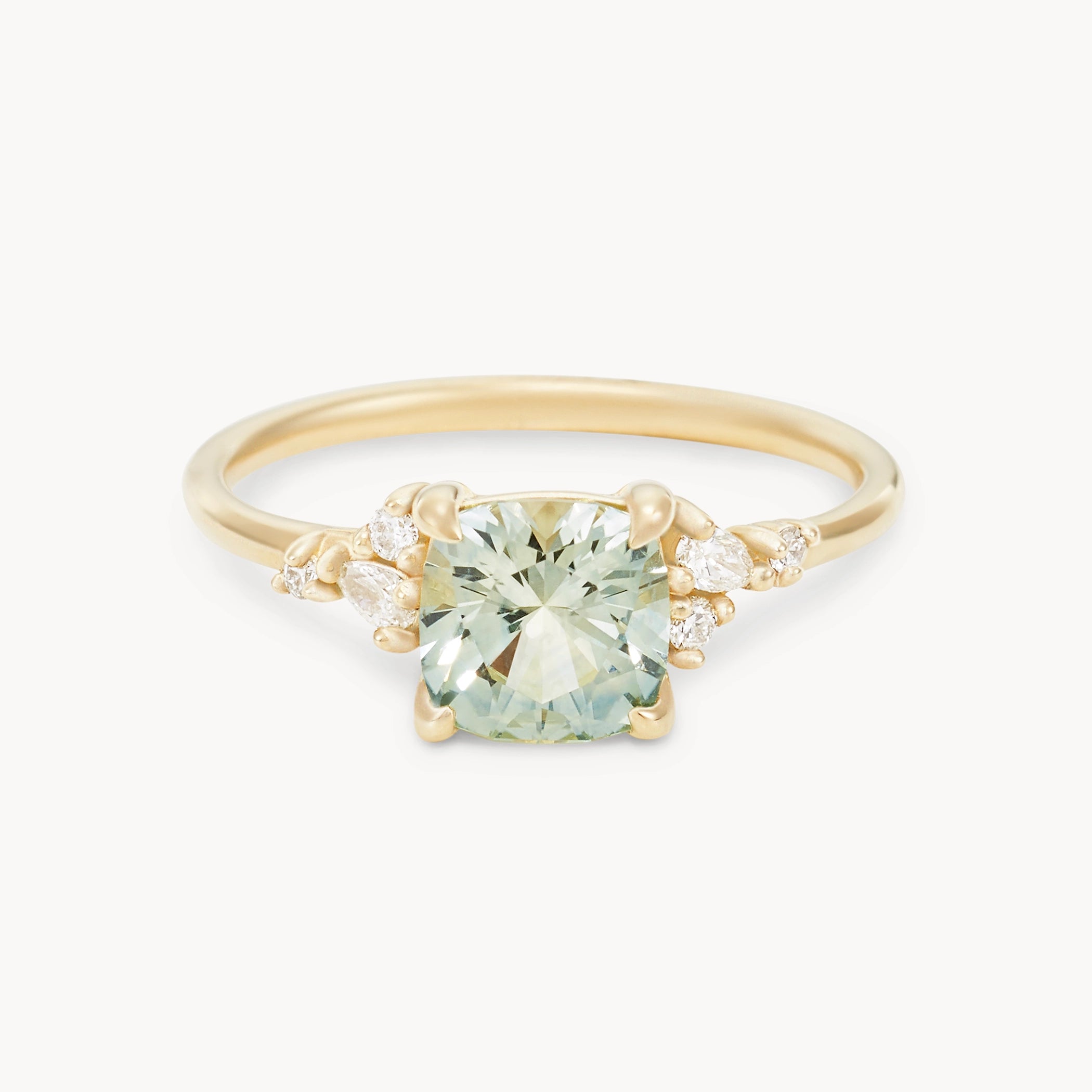Valley of Dreams Unique Princess Cut Sapphire Ring in 14K Yellow Gold – Perfect for Weddings, Anniversaries & Special Occasions