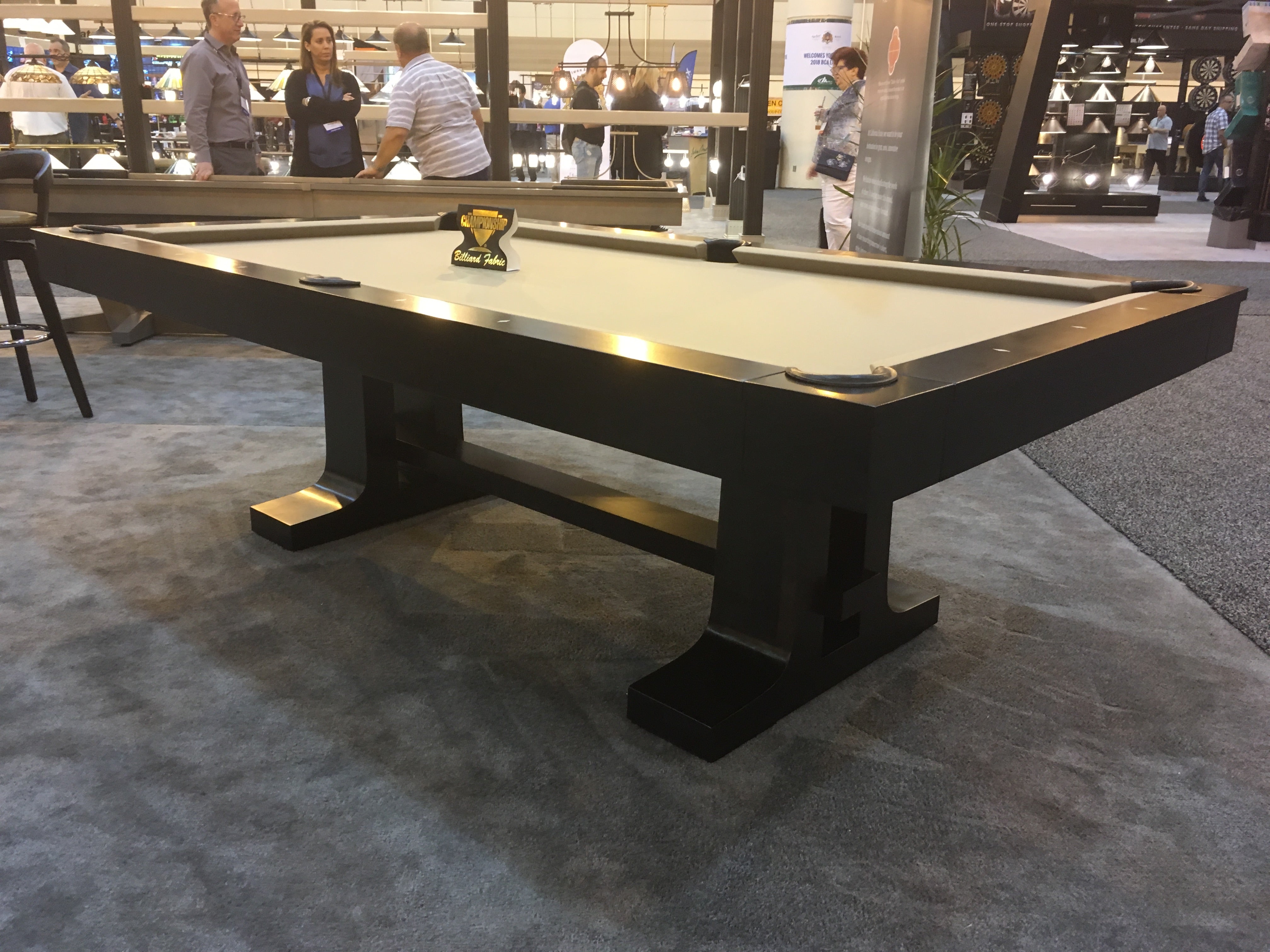 Premium California House Atherton Pool Table - Professional 8ft Billiard Table for Home Game Room, Bar & Man Cave - Perfect for Family Entertainment & Competitive Play