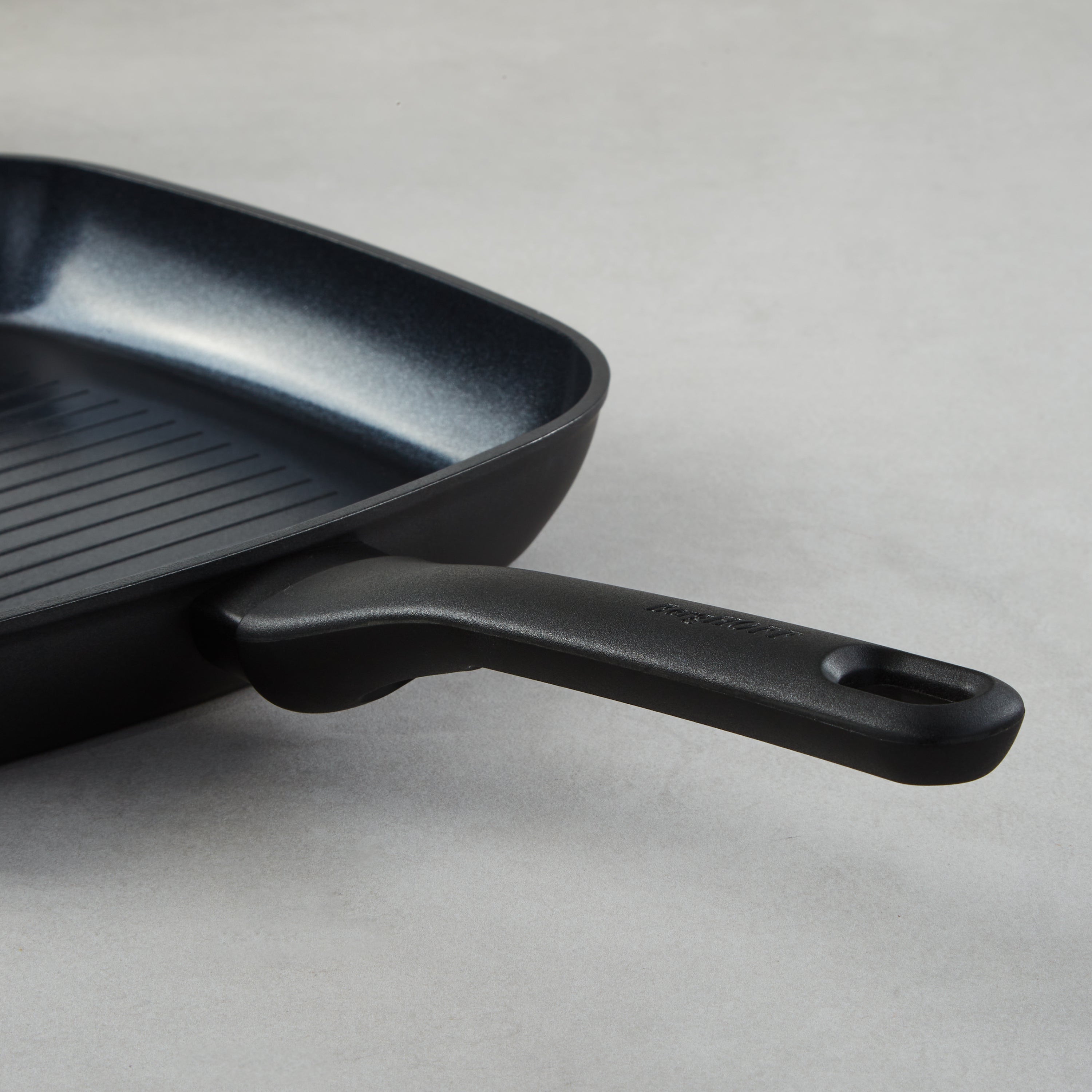 BergHOFF DiNA Helix 3-Piece Nonstick Cookware Set | Recycled Aluminum Pans | Oven Safe to 260°C | Perfect for Induction, Gas & Electric Stoves | Ideal for Sautéing, Frying & Simmering