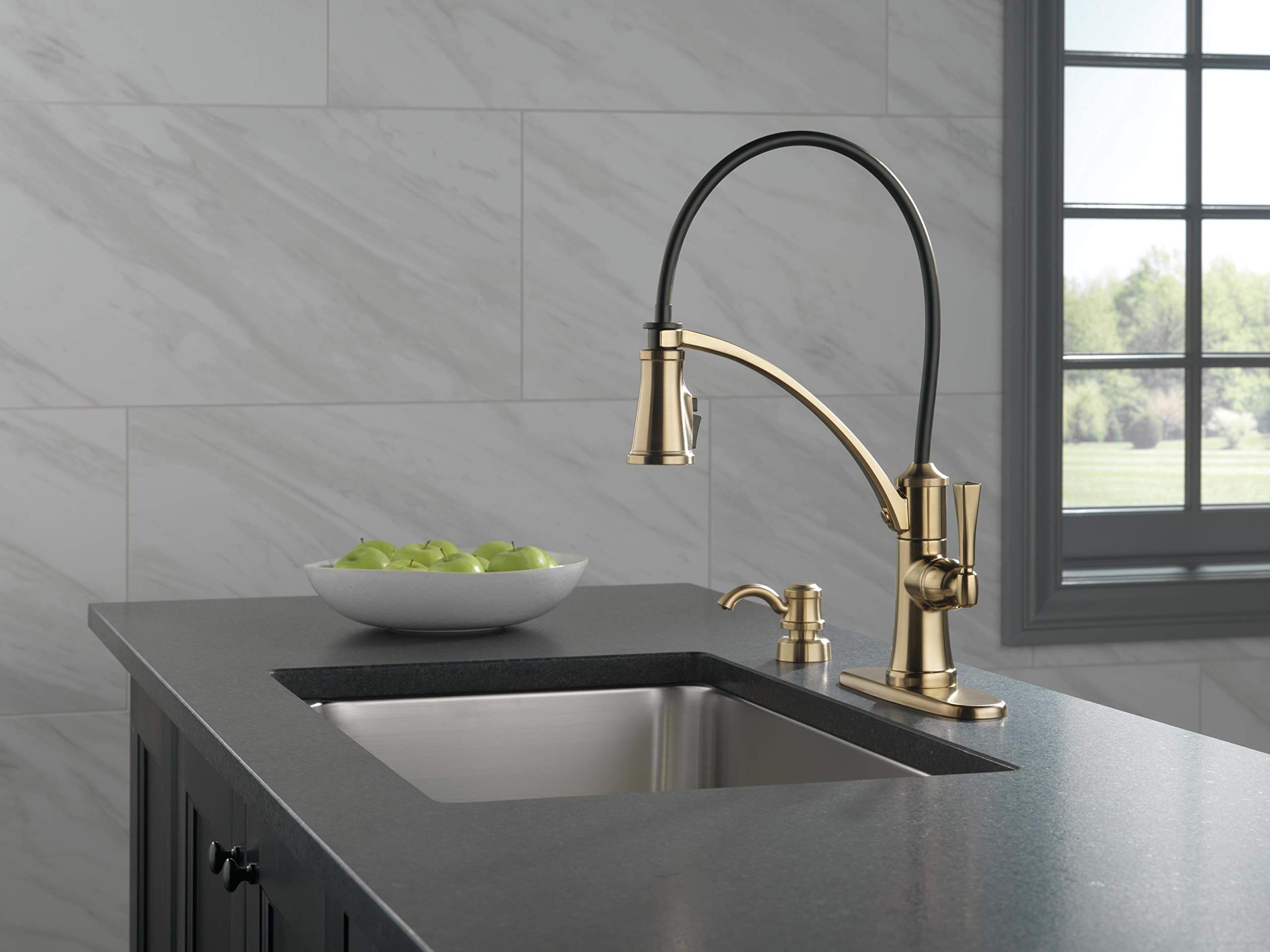 Delta Foundry Gold Kitchen Faucet with Pull Down Sprayer & Soap Dispenser - Champagne Bronze Stainless Steel Sink Faucet 19744Z-CZSD-DST | Perfect for Modern Farmhouse & Luxury Kitchen Renovations