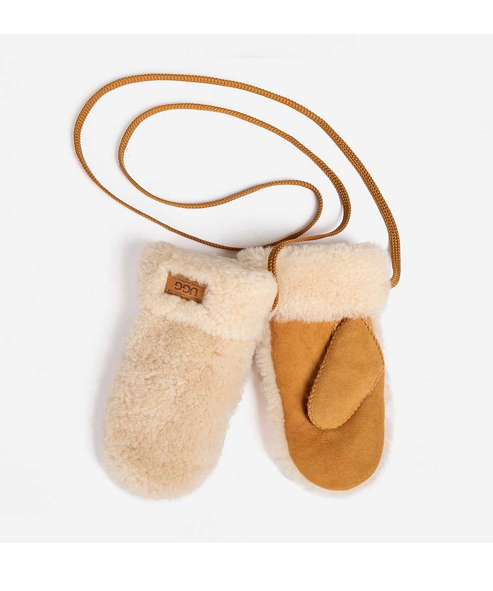 UGG Kids Curly Mitten Gloves - Warm Winter Gloves for Boys & Girls - Soft Fleece Lined Hand Protection for Cold Weather - Perfect for Snow Play, School & Outdoor Activities
