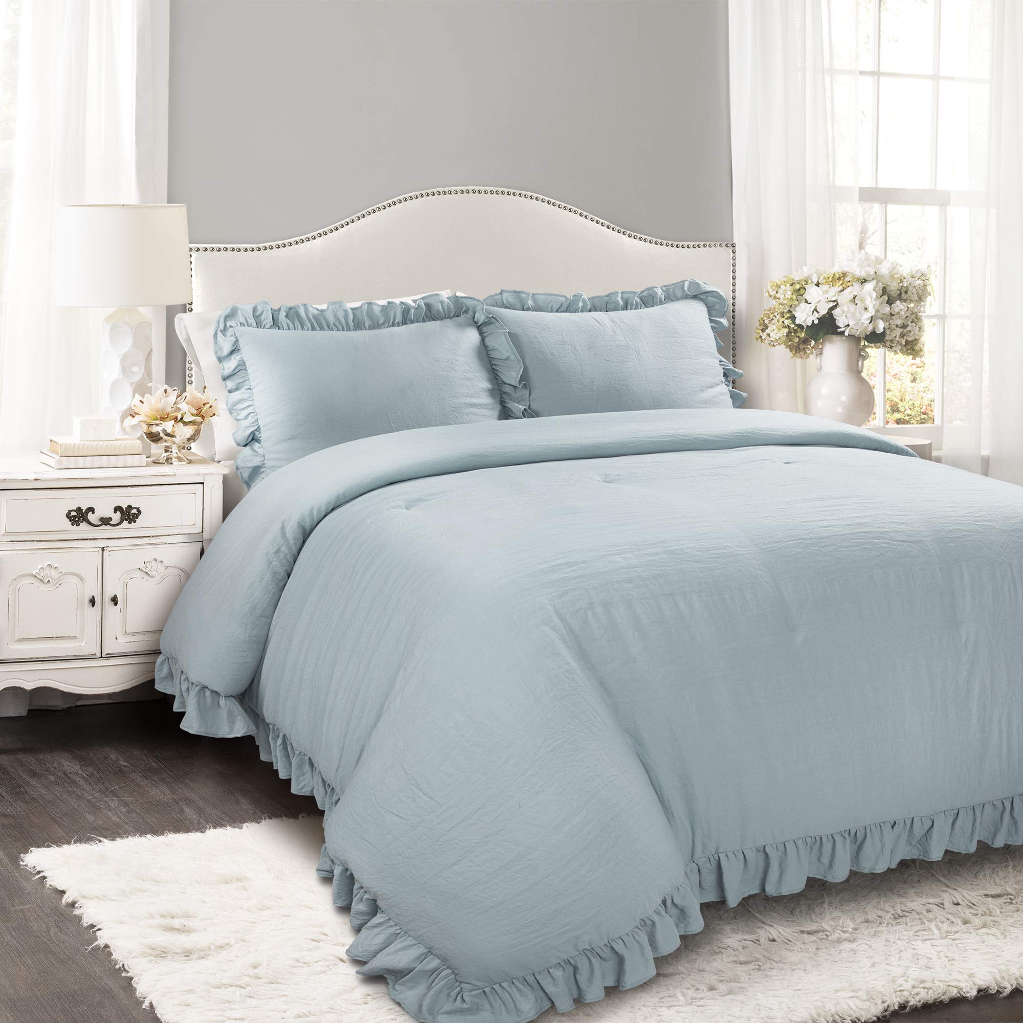 Lush Decor Reyna 3-Piece Ruffle Comforter Set - Full/Queen Size Soft Ruffled Bedding in Lake Blue - Elegant & Cozy Dorm Room Decor for Girls & Teens - Perfect for Bedrooms, Guest Rooms & College Dorms