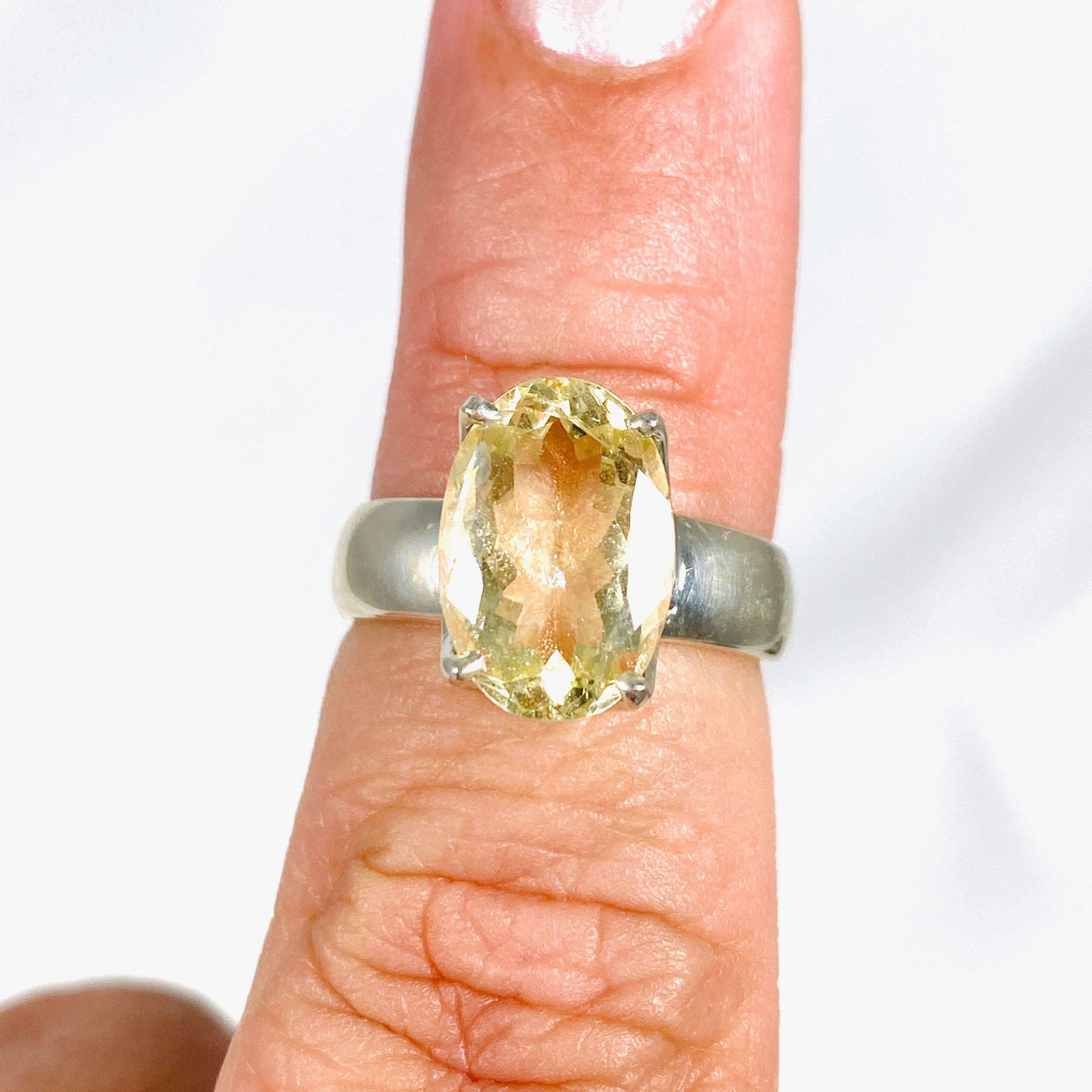 Heliodor Golden Beryl Faceted Oval Ring - Size 6.5 PRGJ324 - Elegant Jewelry for Women, Perfect for Weddings, Anniversaries & Special Occasions