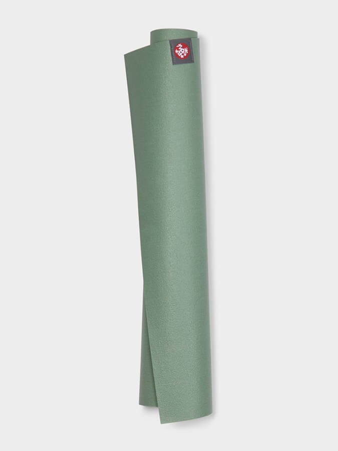 Manduka eKO SuperLite Travel Yoga Mat 1.5mm - Eco-Friendly & Lightweight for Yoga, Pilates & Travel - Perfect for Home, Studio & Outdoor Workouts