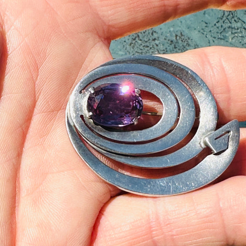 Vintage Mid Century Mexican Sterling Silver & Alexandrite Brooch Pin - Handcrafted Jewelry for Collectors, Gift for Her, Perfect for Special Occasions & Vintage Fashion Style
