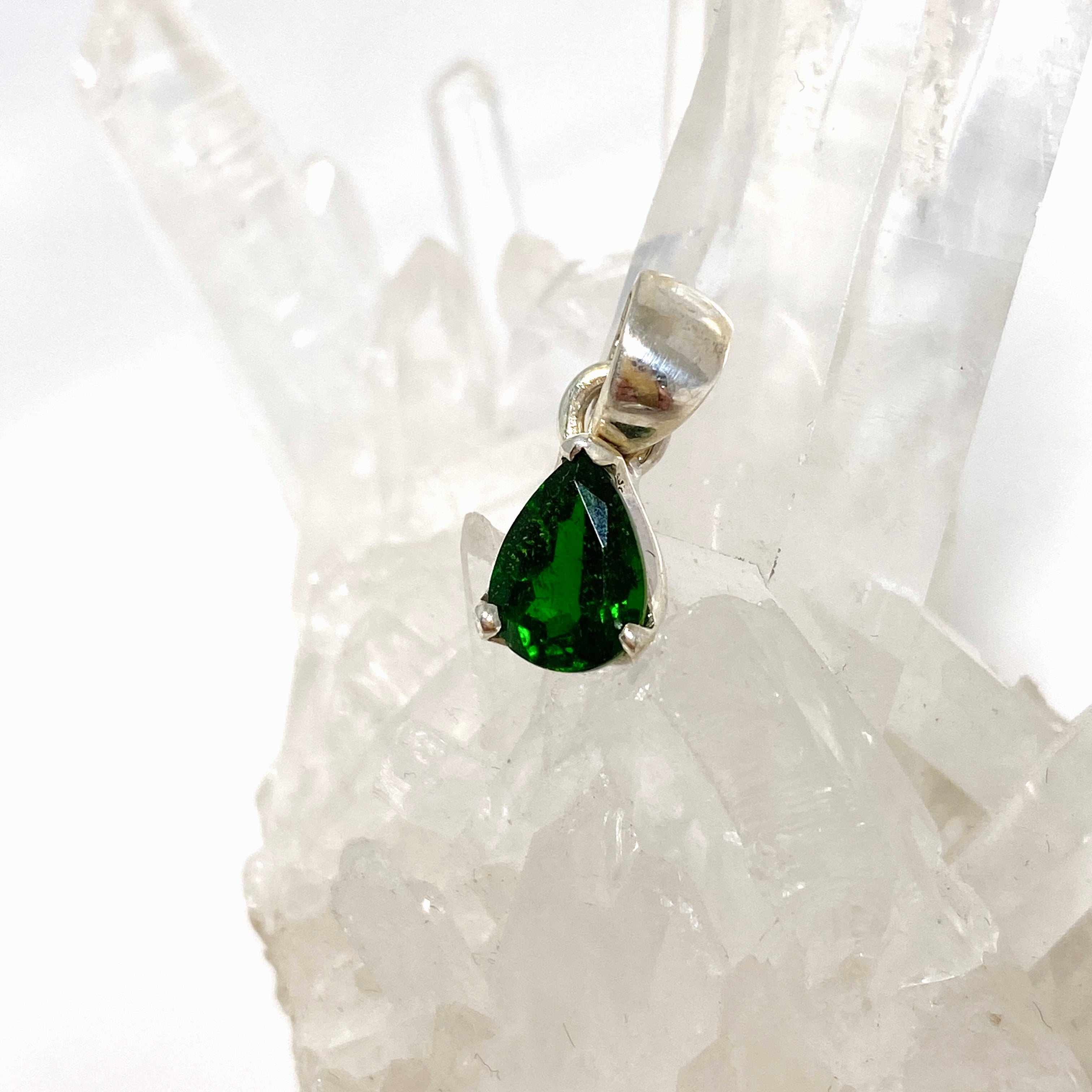 Chrome Diopside Teardrop Faceted Pendant Necklace PPGJ792 | Green Gemstone Jewelry for Women | Perfect for Evening Wear & Special Occasions