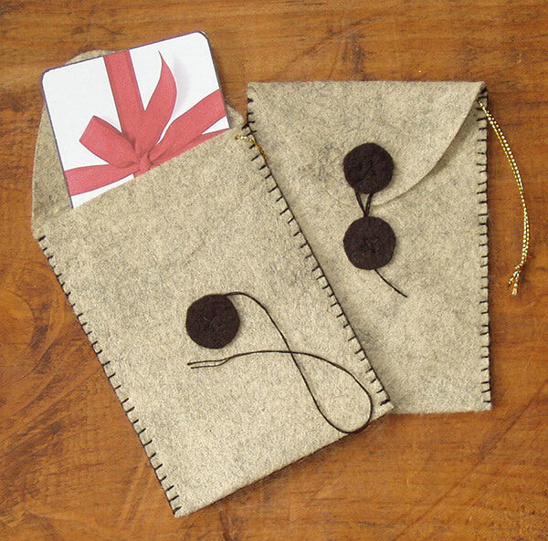 DIY Wool Felt Appliqué Gift Card Holder Kit - Handmade Christmas Holiday Greeting Card Craft for Kids & Adults - Perfect for Birthday, Wedding, Anniversary Gifts & Home Decor