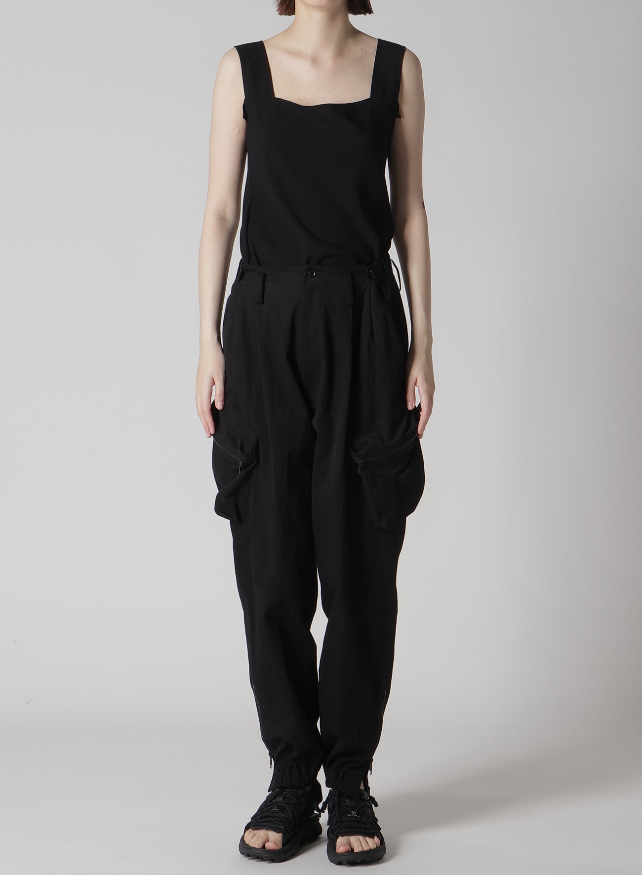 C/NY Gabardine Zip Pocket Pants - Stylish & Comfortable Men's Trousers for Work, Travel & Casual Wear