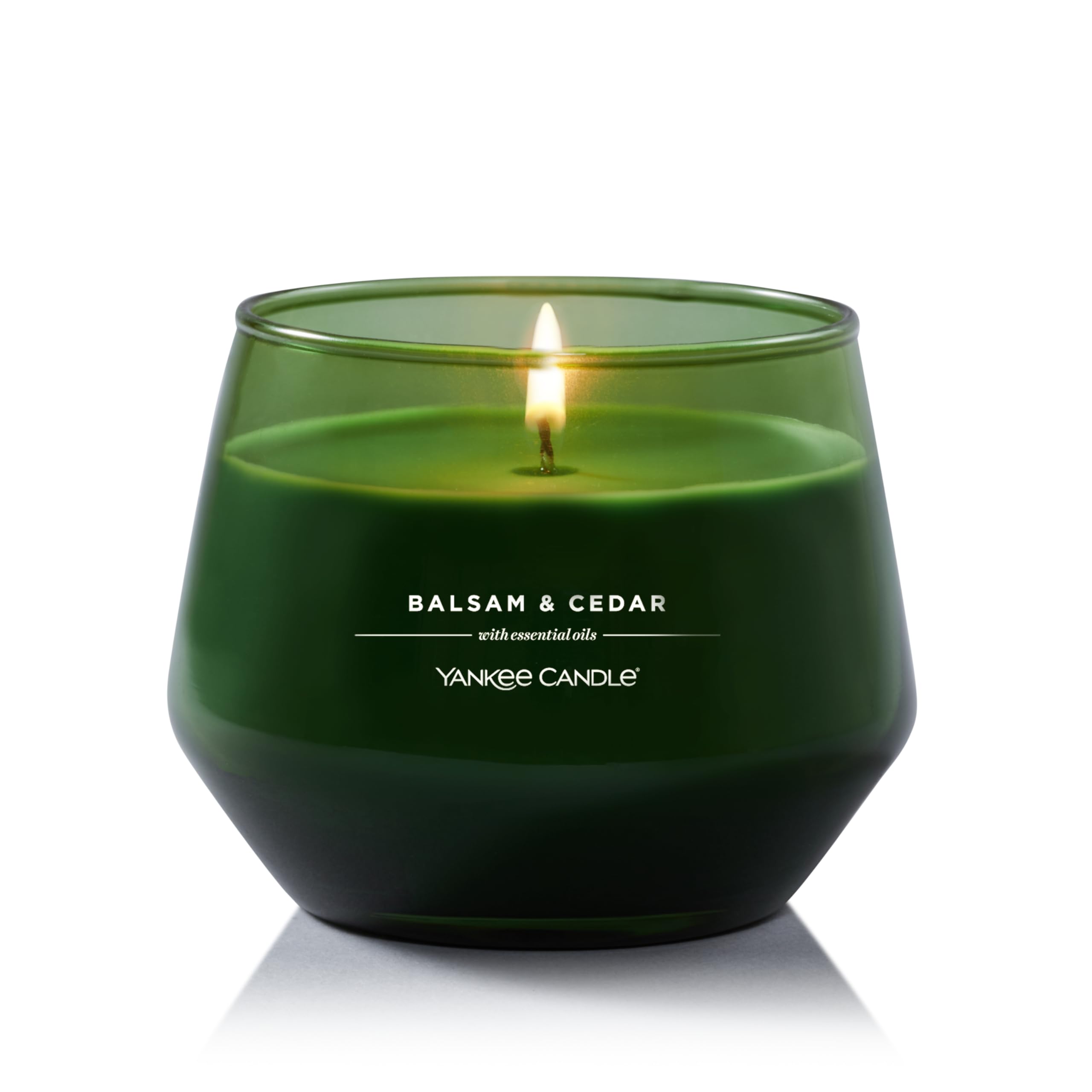 Yankee Candle® Balsam & Cedar Scented Jar Candle - Holiday Home Decor, Christmas Gift & Aromatherapy for Relaxation