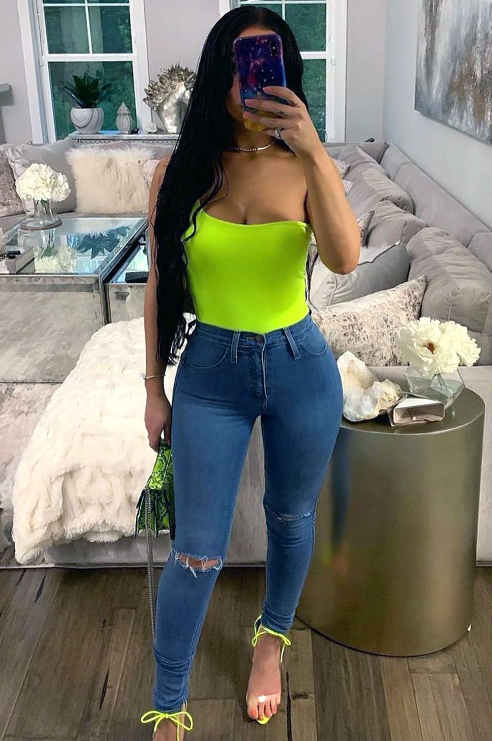 Stylish High Waist Skinny Jeans with Ripped Knee Details - Trendy Denim Pants for Women - Perfect for Casual Outfits, Parties & Everyday Wear