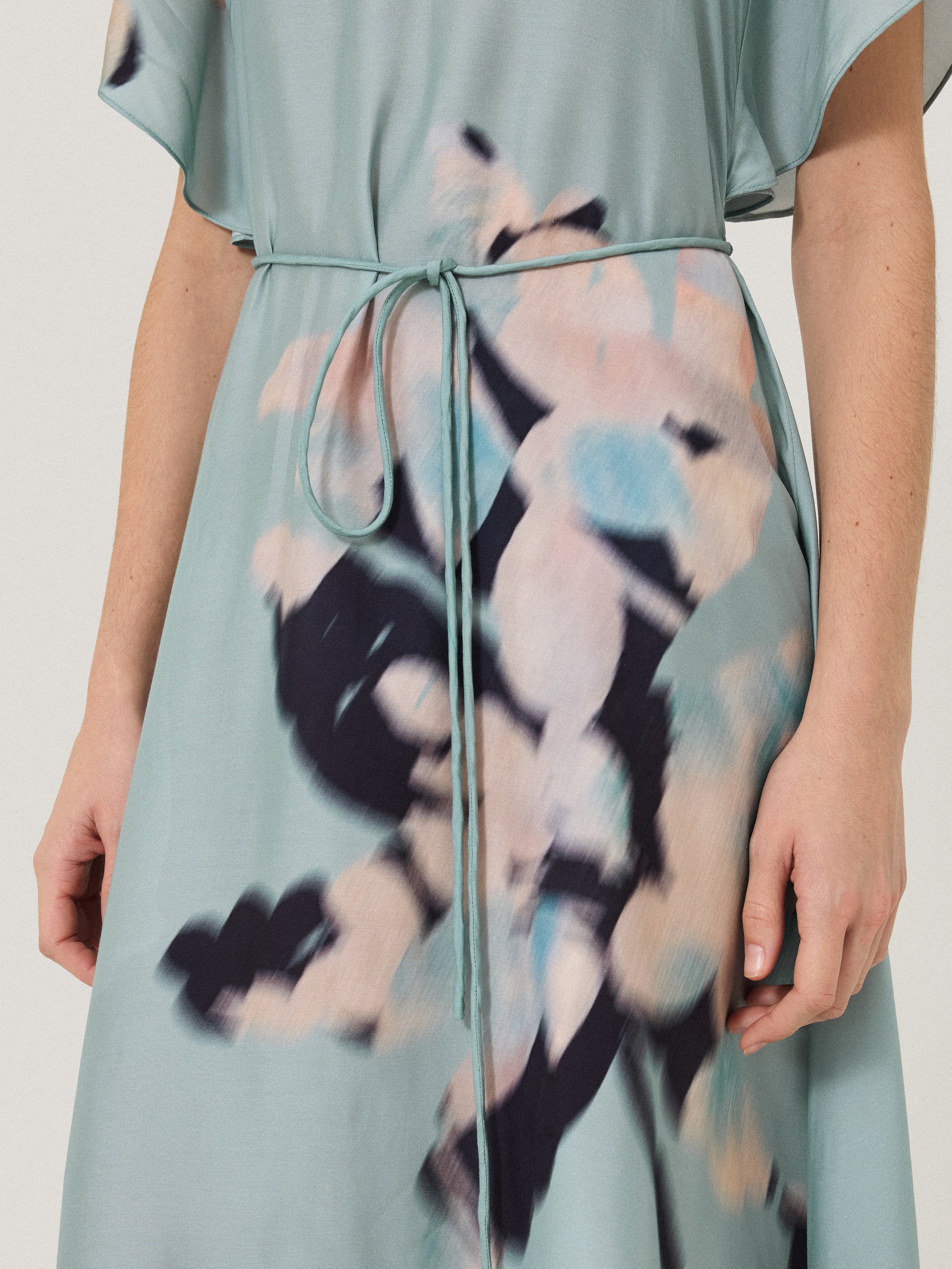 Elegant Floral Print Silk Blend Dress in Blue - Perfect for Summer Weddings & Garden Parties