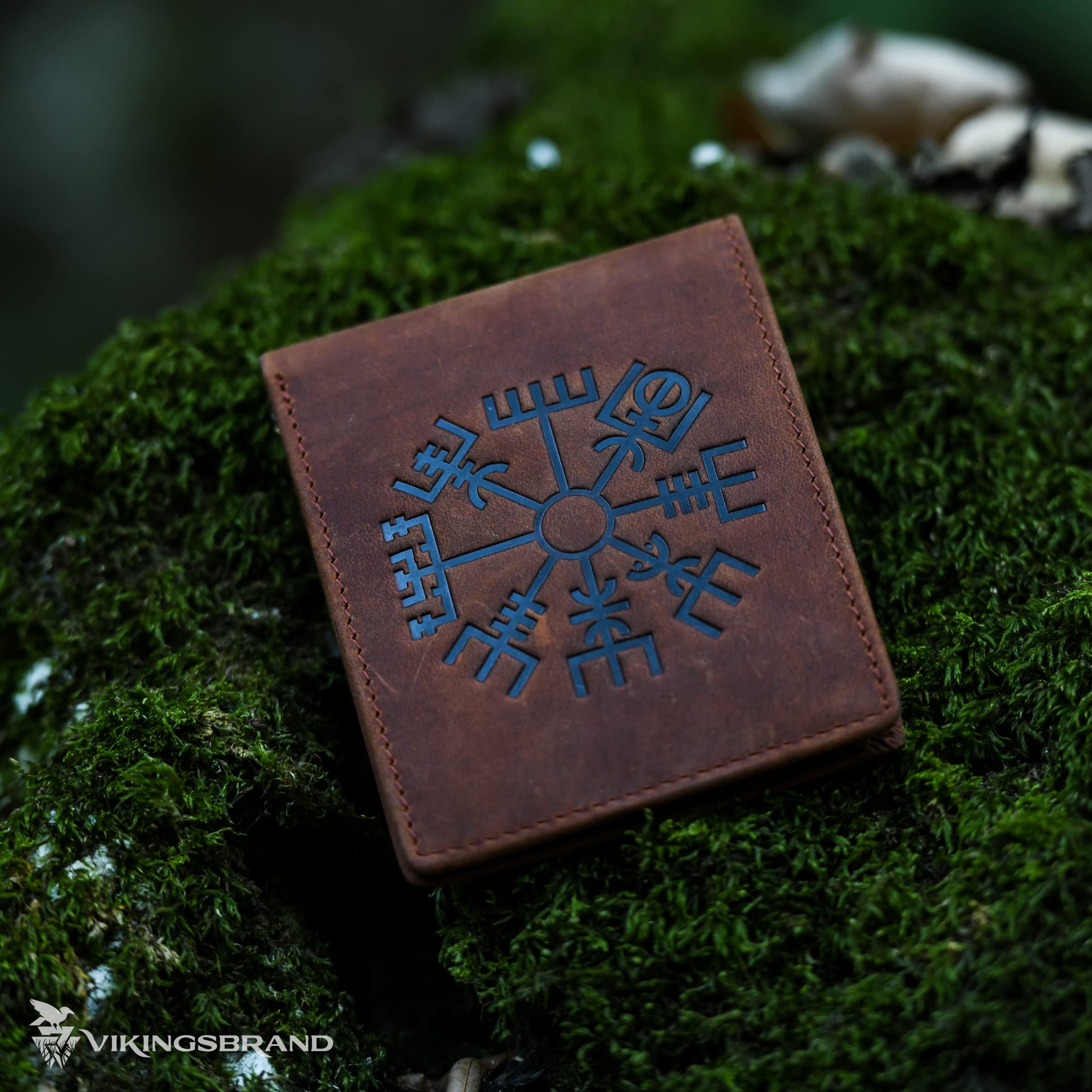 Viking Vegvisir Engraved RFID Blocking Leather Wallet - Genuine Crazy Horse Leather Bifold Wallet with Runic Compass Design for Men, Holds 10 Cards (Brown) - Perfect for Travel, Daily Use & Gift Giving