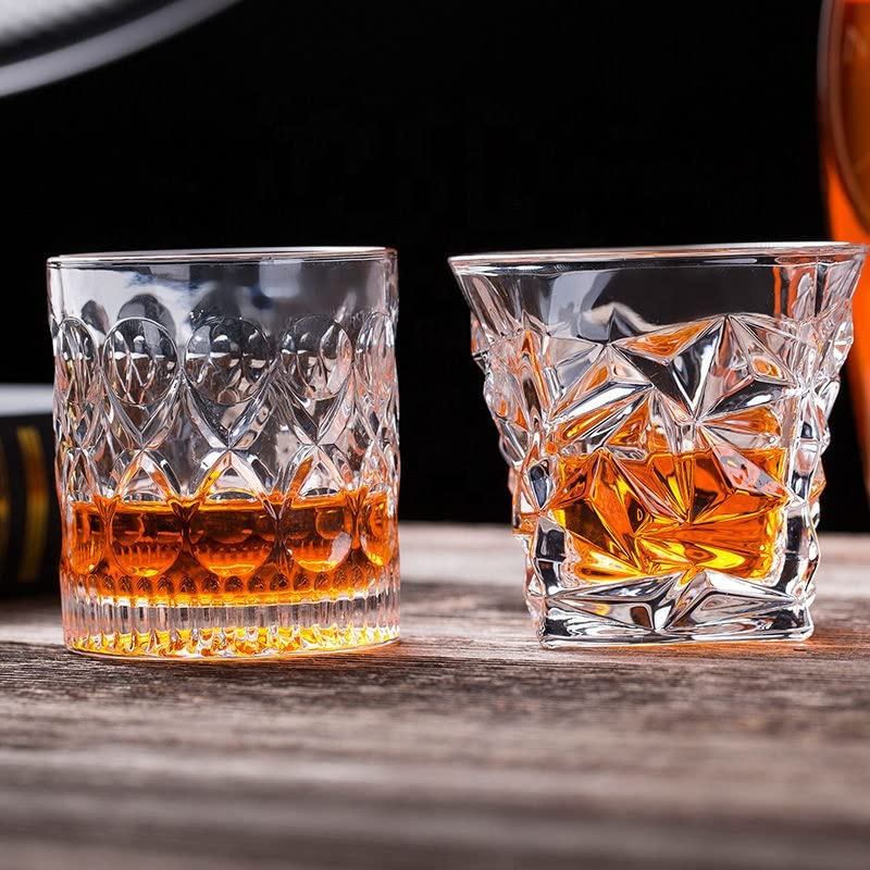 Premium DOMINGO HUB® Whiskey Glasses Set of 2 - 300ml Thick Bottom Old Fashioned Bar Glasses for Scotch, Bourbon, Brandy & Cocktails - Ideal Gift for Whiskey Lovers & Home Bar Enthusiasts - Perfect for Entertaining, Relaxing & Special Occasions