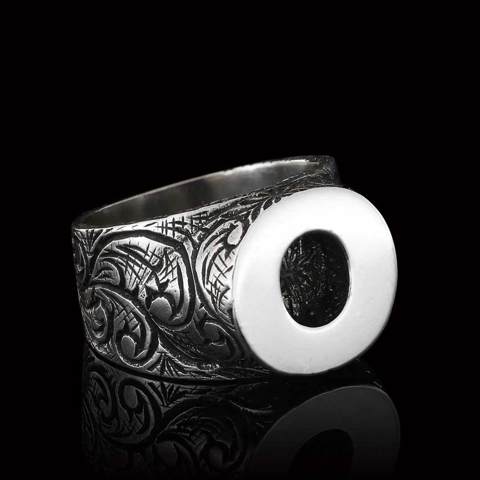 Personalized Silver Monogram Letter Ring - Custom Initial Ring Engraved A-Z for Women & Men - Perfect for Gifts, Engagements & Everyday Wear