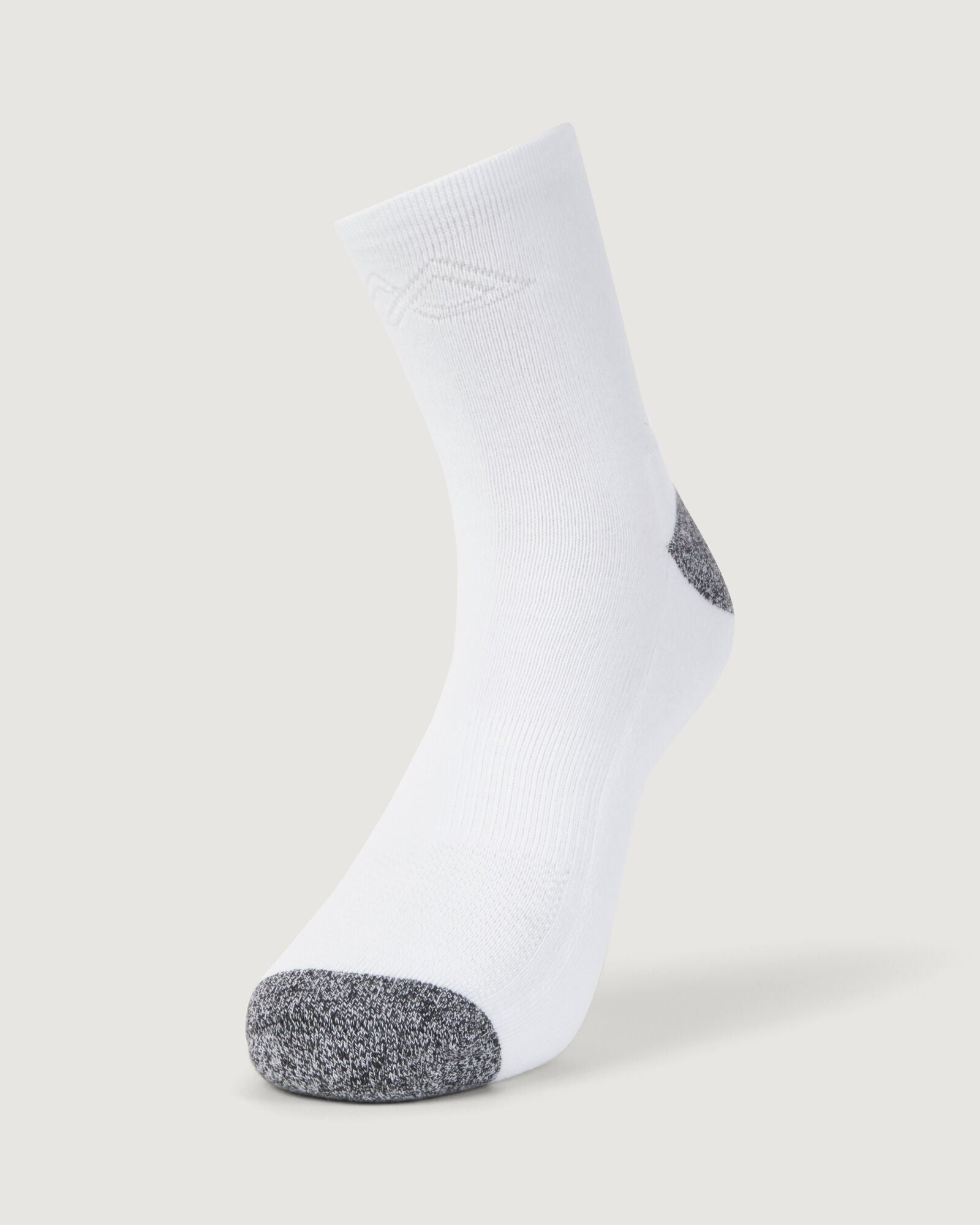 Accion driMOTION Quarter Crew Socks - 2 Pack White & Blush Pink - Moisture-Wicking Athletic Socks for Running, Gym & Everyday Wear