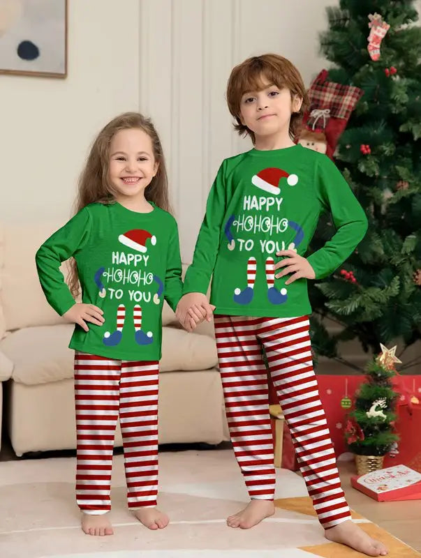 **Family Matching Christmas Pajamas for Couples & Kids - Cozy Holiday Sleepwear for Festive Nights & Family Photos**
