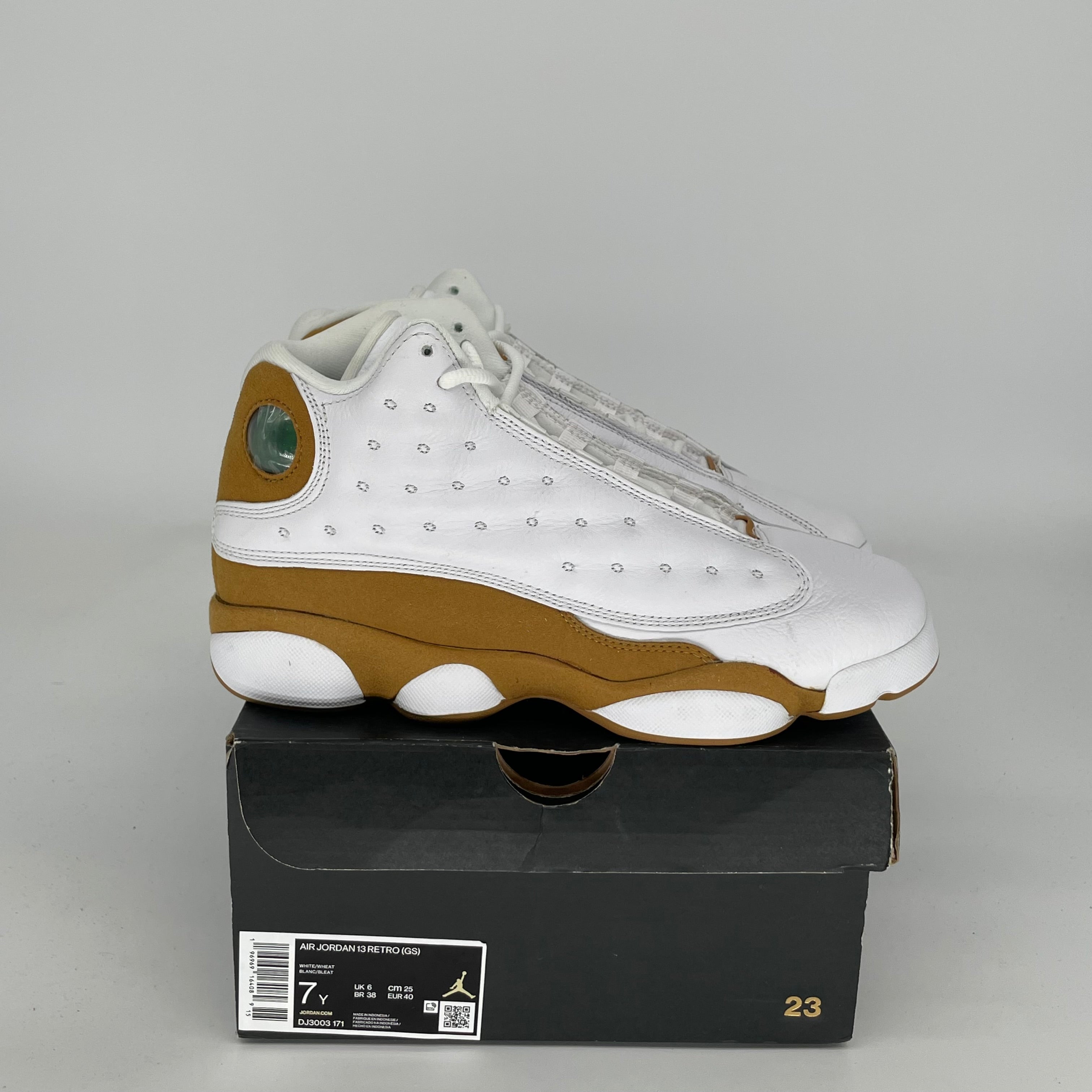 AIR JORDAN 13 Retro Wheat Basketball Shoes Size 7Y DJ3003-171 - Perfect for Streetwear & Casual Outfits