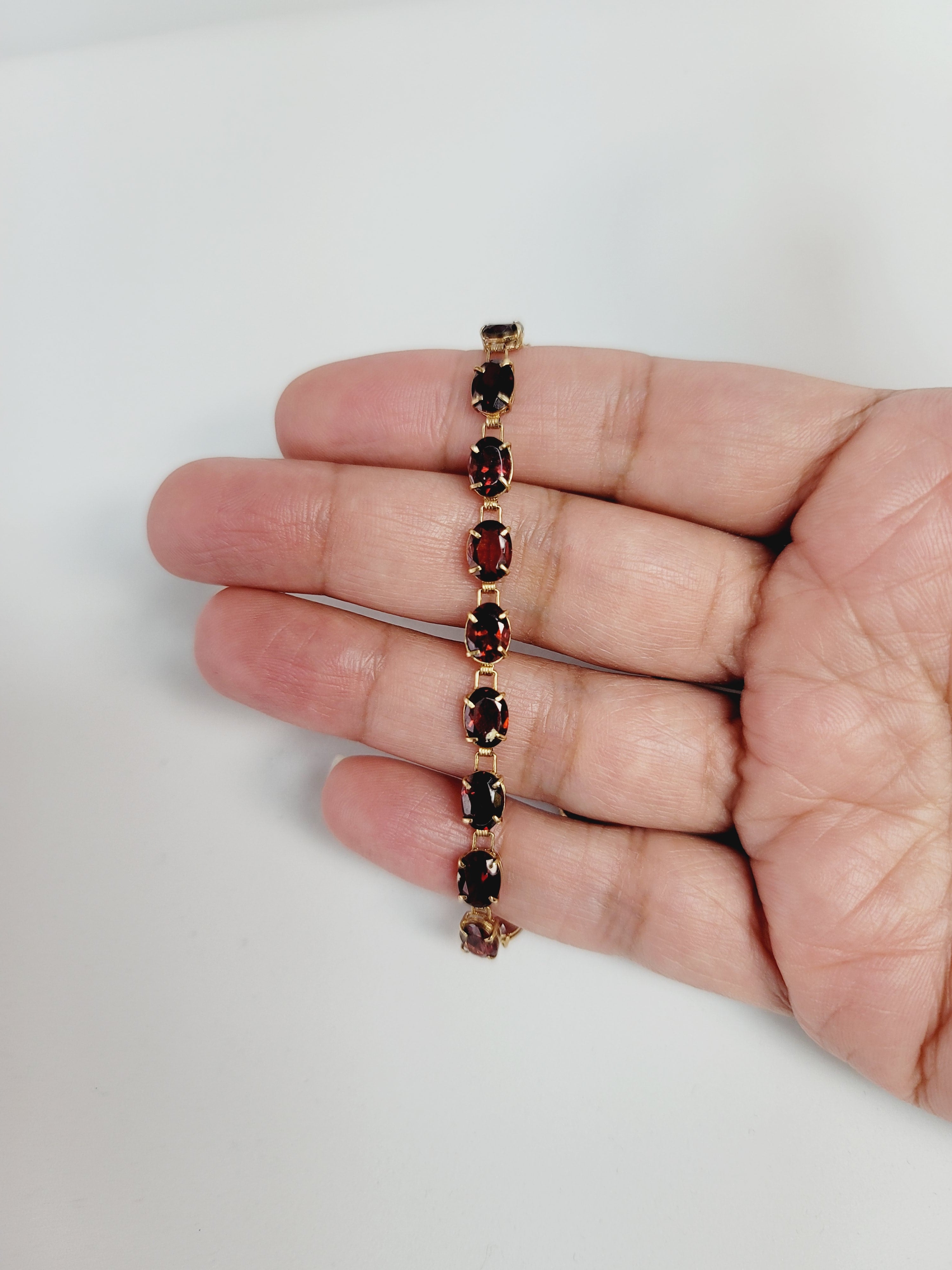 21.00cttw Oval Garnet Tennis Bracelet in 14k White or Yellow Gold - Elegant Jewelry for Weddings, Parties & Special Occasions