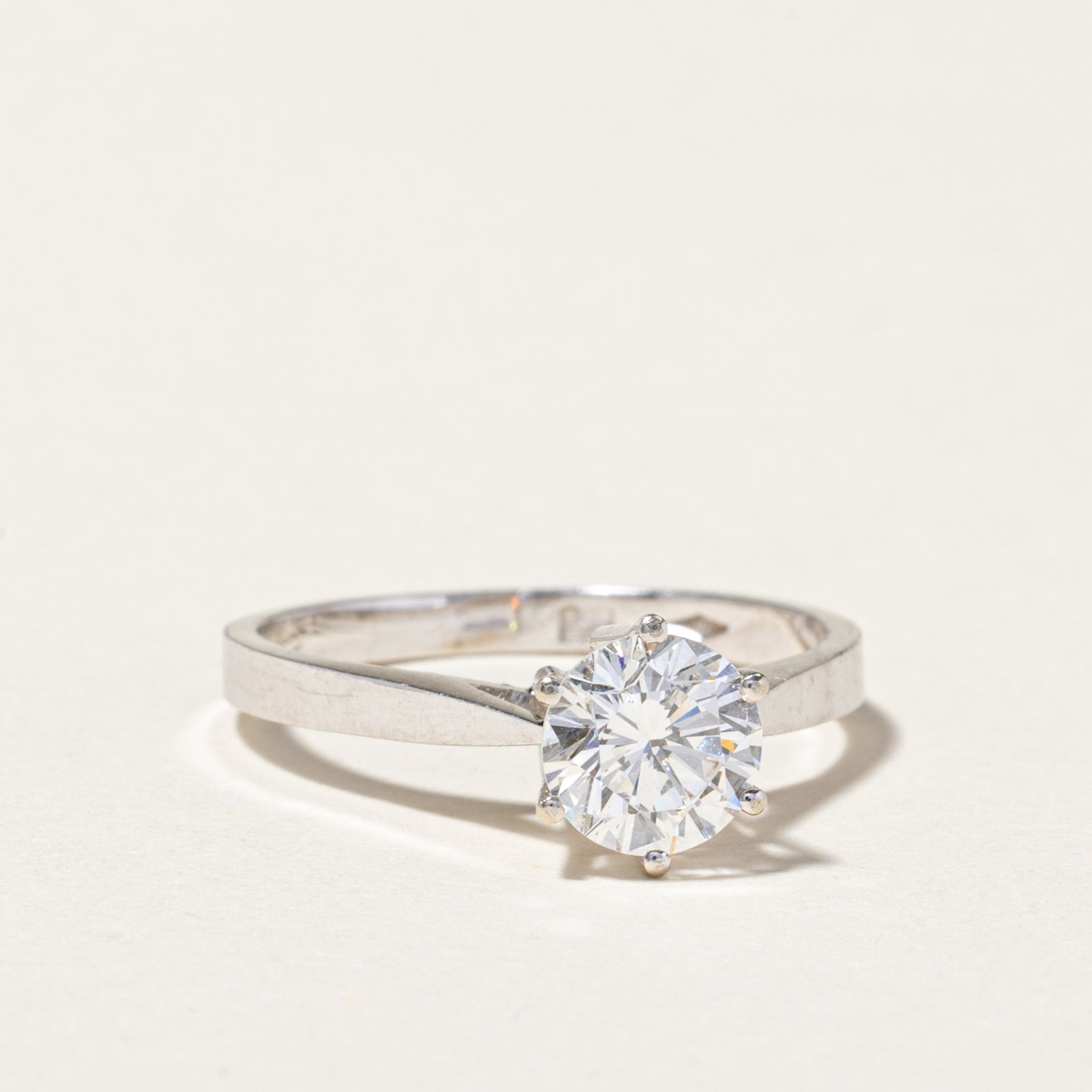 18K White Gold Solitaire Diamond Engagement Ring | 0.87ct Round Cut Diamond | Size 5.25 | Perfect for Proposals, Anniversaries & Special Occasions