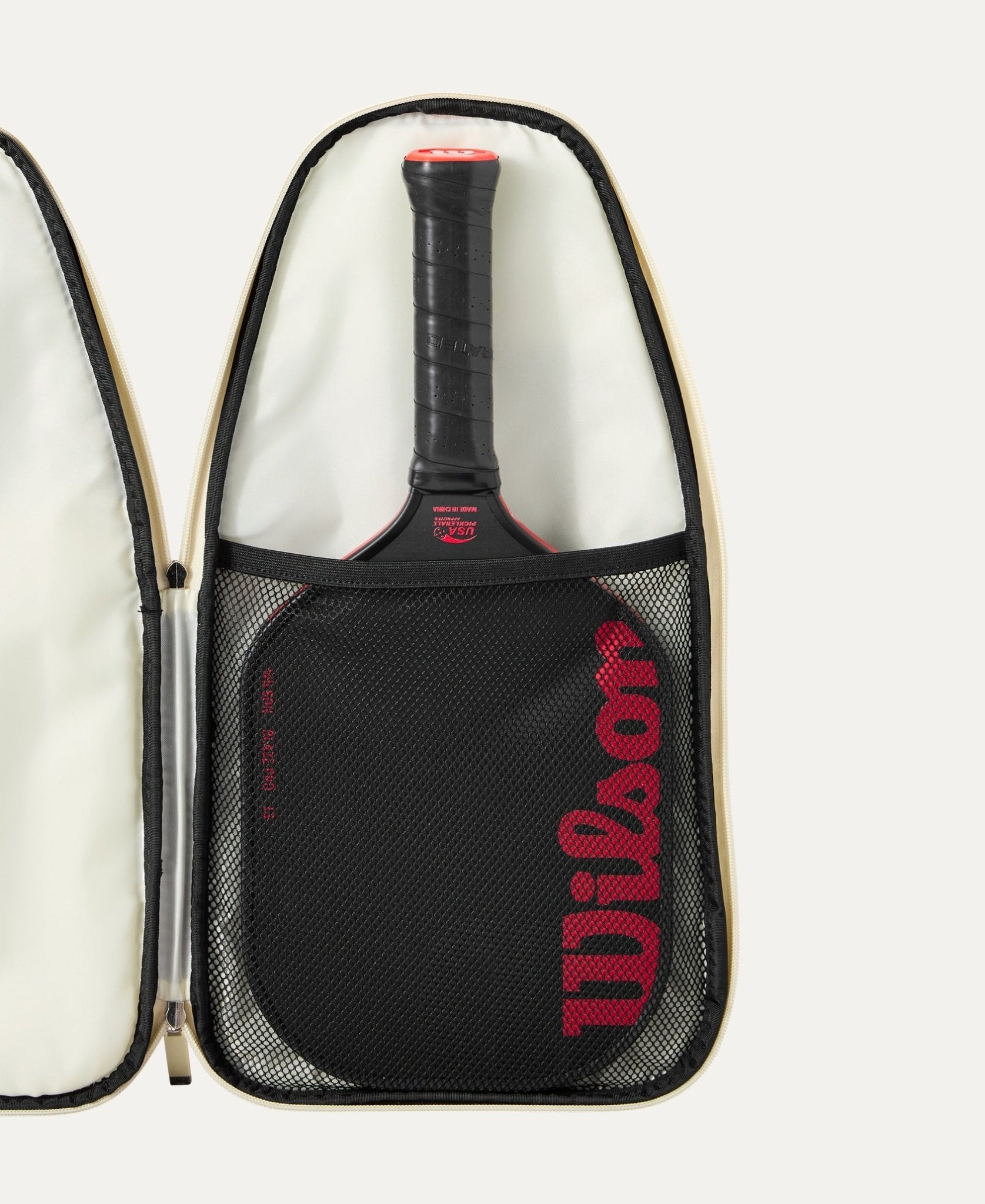 Wilson Pickleball Paddle Cover - Durable Protective Case for Pickleball Paddles | Perfect for Storage, Travel & Courtside Protection