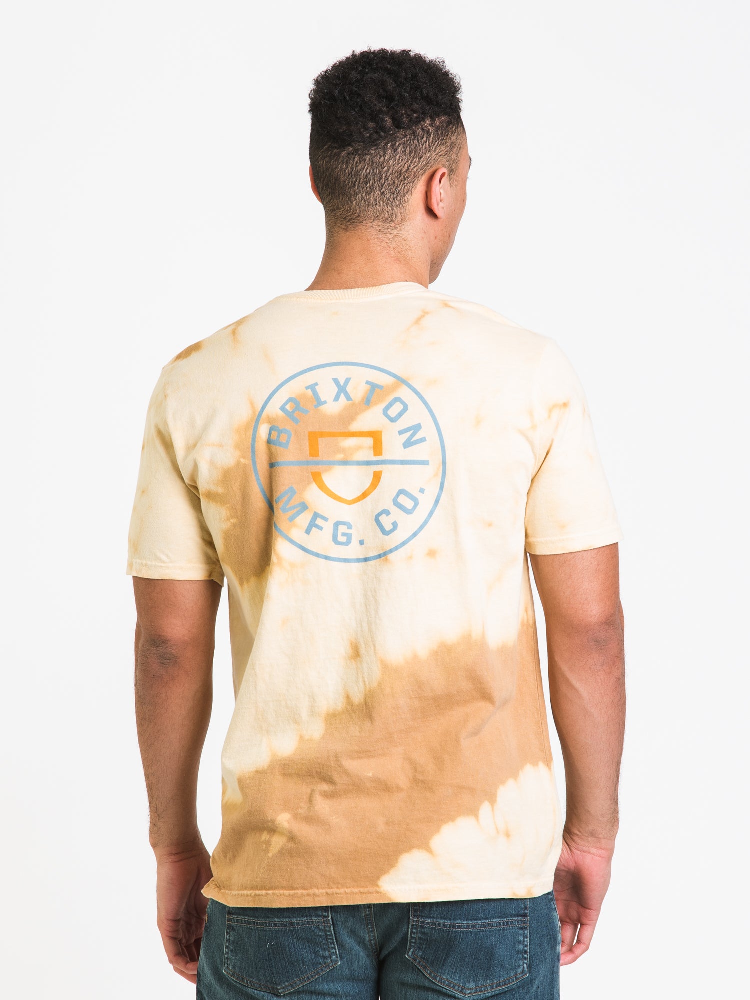 Brixton Crest II T-Shirt for Men | Mojave White Cloud Wash | Vintage Style Cotton Tee | Casual Wear & Street Fashion