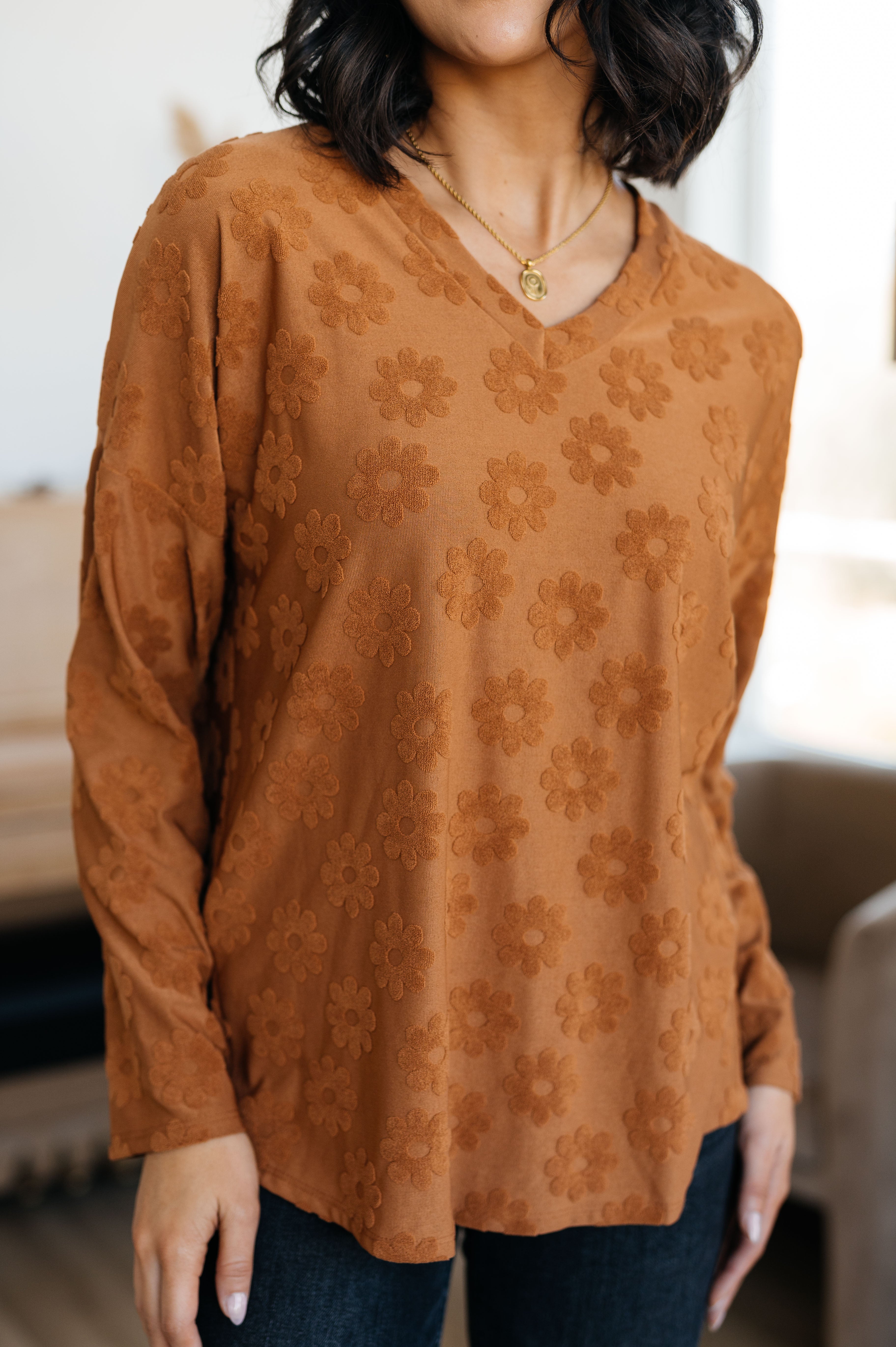 Stylish Perfect in Pansies V Neck Top for Women - Floral Print Summer Blouse for Casual Outings & Date Nights
