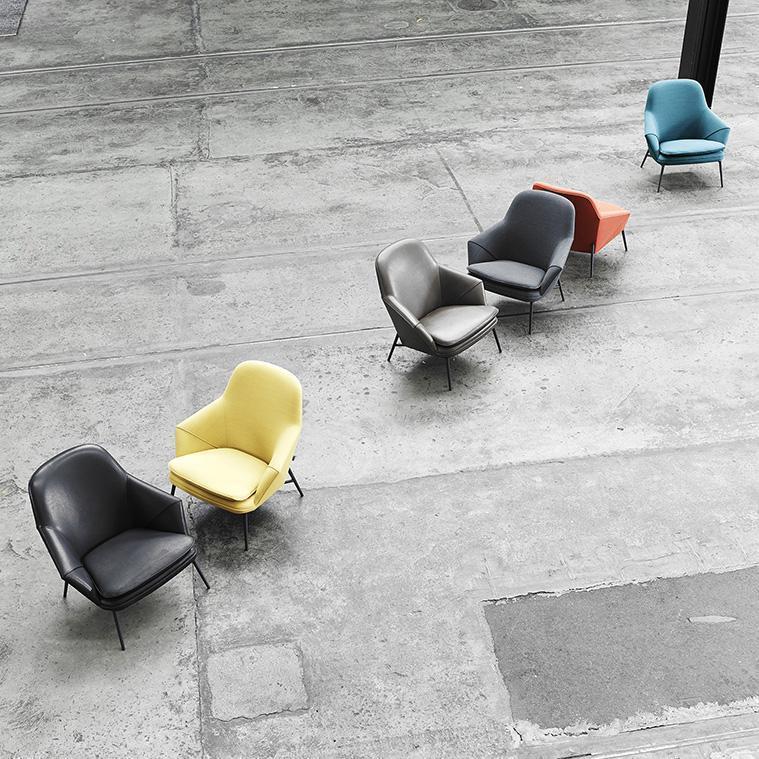 365 North Hug Chair Wendelbo - Modern Lounge Chair for Living Room, Bedroom & Office - Comfortable Scandinavian Design for Relaxing & Reading