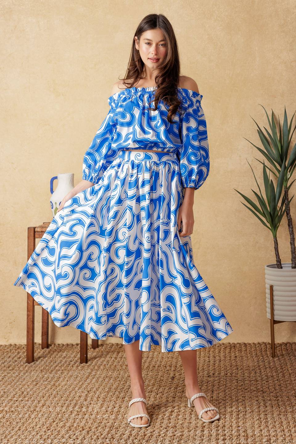 BLUE/WHITE