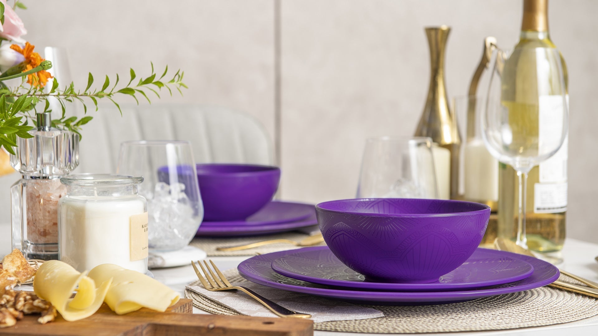 12-Piece La La Mandala Melamine Dinner Plate Set - Durable Purple Plates for Outdoor Picnics, Parties & Home Decor