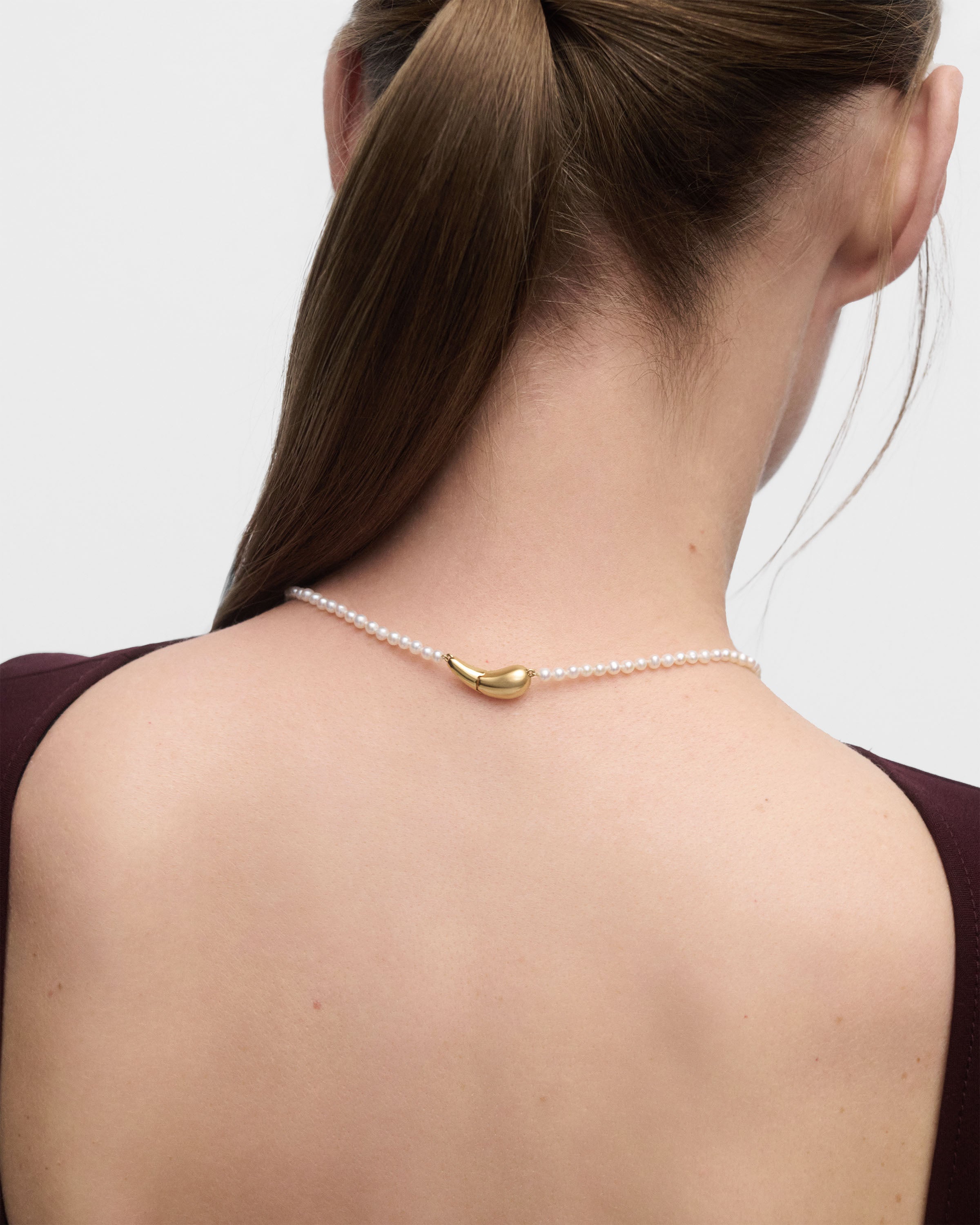 La Perla Essential Necklace - Elegant Minimalist Gold Pendant for Women | Perfect for Everyday Wear, Date Nights & Special Occasions
