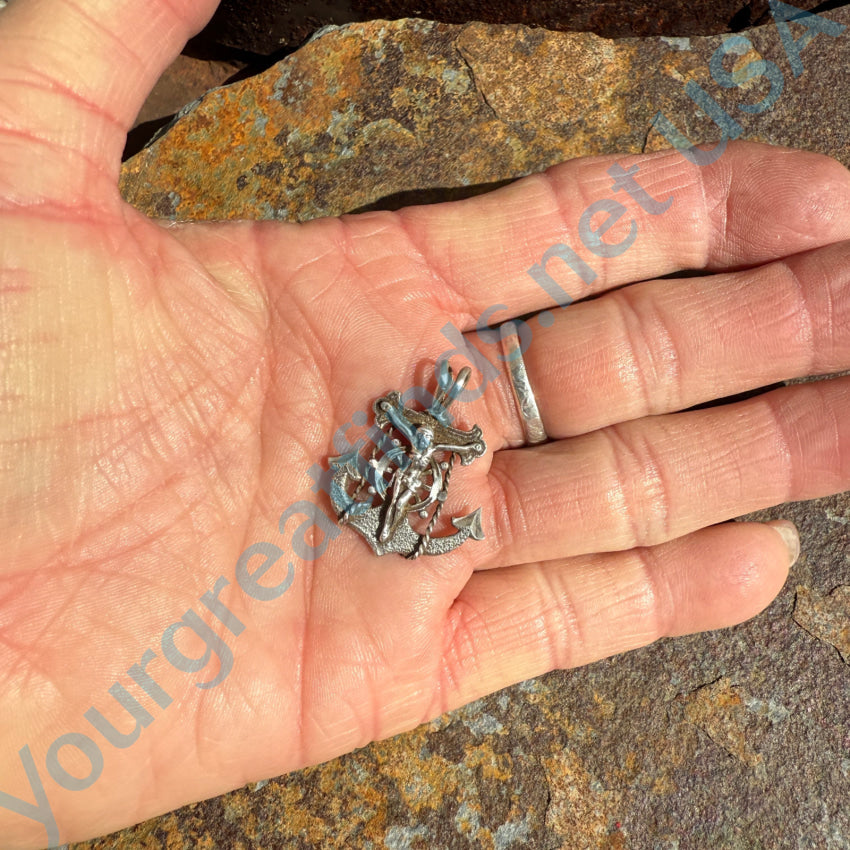Vintage Sterling Silver Mariner's Crucifix Pendant Necklace - Religious Jewelry for Men & Women - Perfect for Gifts, Baptism, and Everyday Wear