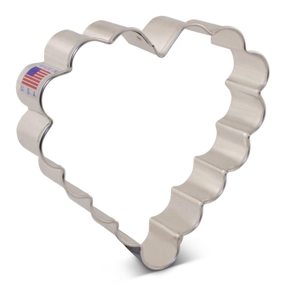 Heart-Shaped Cookie Cutter with Scalloped Edges - Stainless Steel Baking Tool for Valentine's Day, Christmas, Wedding Cookies & DIY Desserts