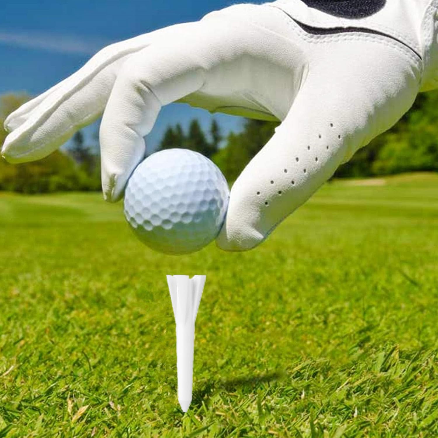 SAHENITEANA 50-Pack 1-1/2 Inch (38mm) Plastic Claw Golf Tees - Bulk Golf Practice Accessories for Iron, Par 3 & Hybrid Clubs | Perfect for Driving Range, Golf Course & Backyard Practice