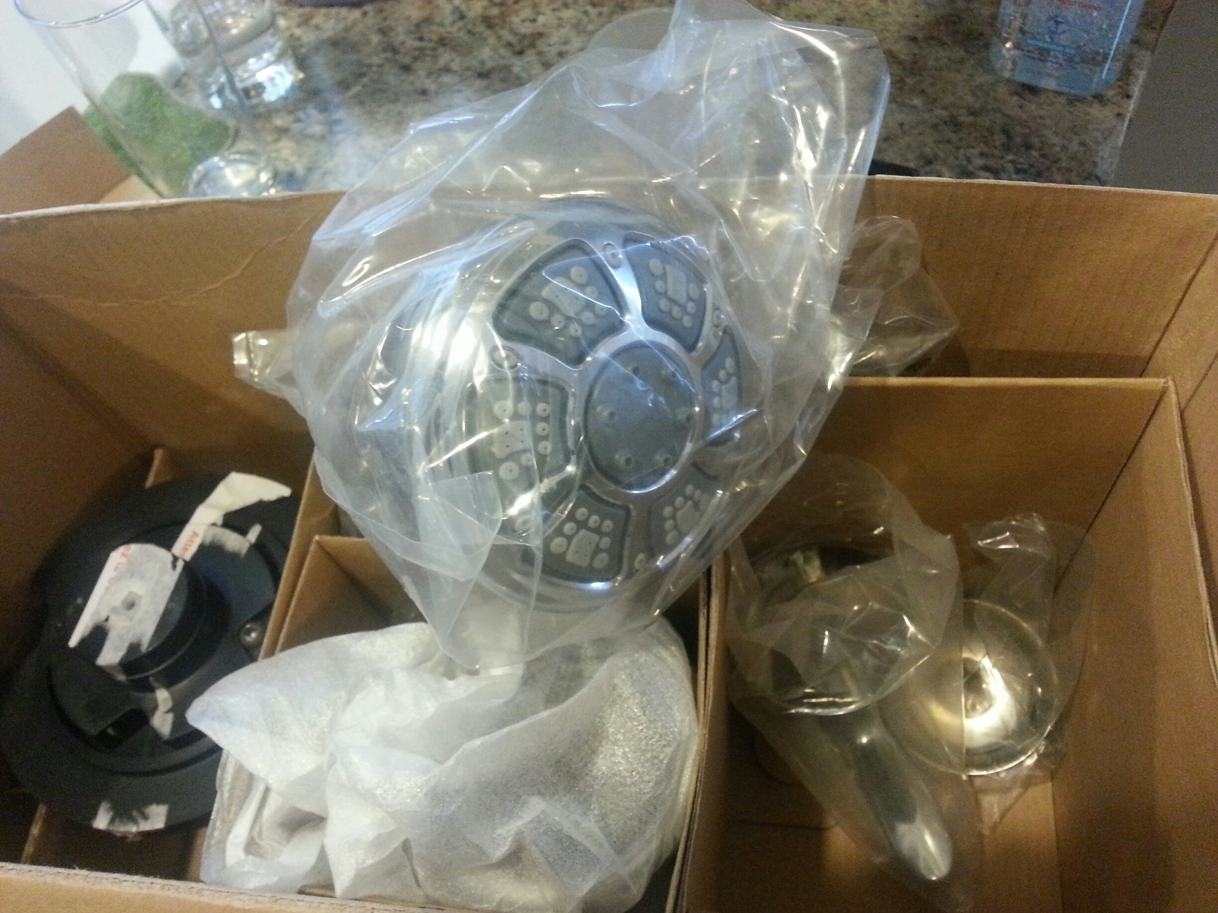 Pfister Price 8P8-PDCC Pasadena Single Handle Tub and Shower Faucet in Polished Chrome - Perfect for Bathroom Renovation and Modern Home Upgrade