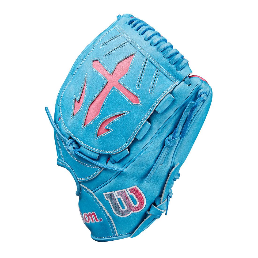 Wilson A2000 May 2024 Glove of the Month 12