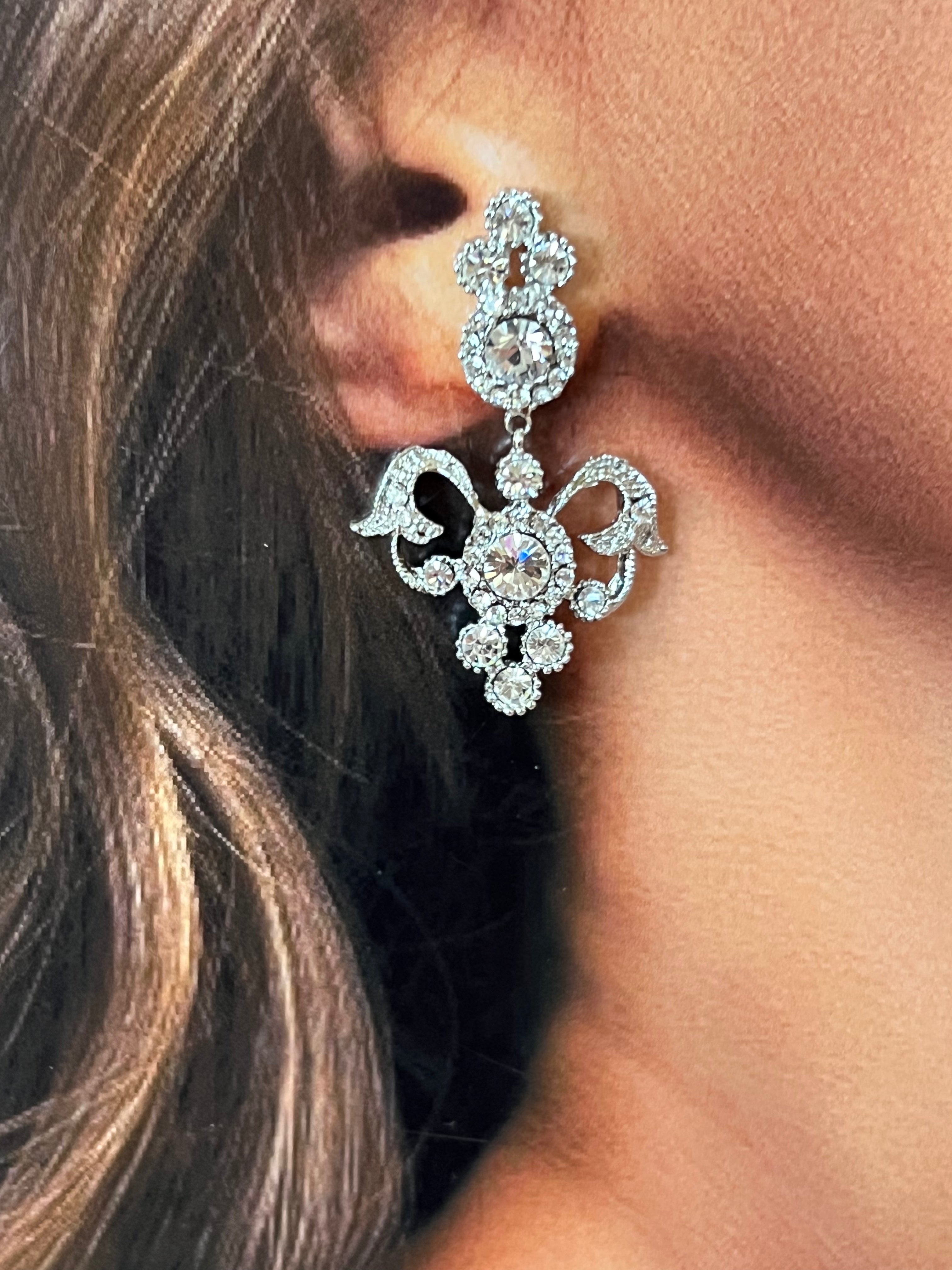 INES Elegant Swarovski Crystal Earrings for Women - Hypoallergenic Dangle Earrings for Party, Wedding & Special Occasions